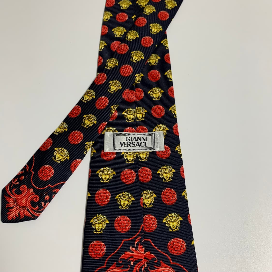 베르사체(VERSACE) 명품 모노그램넥타이 페이즐리 정장코디 최상급 상품이미지5
