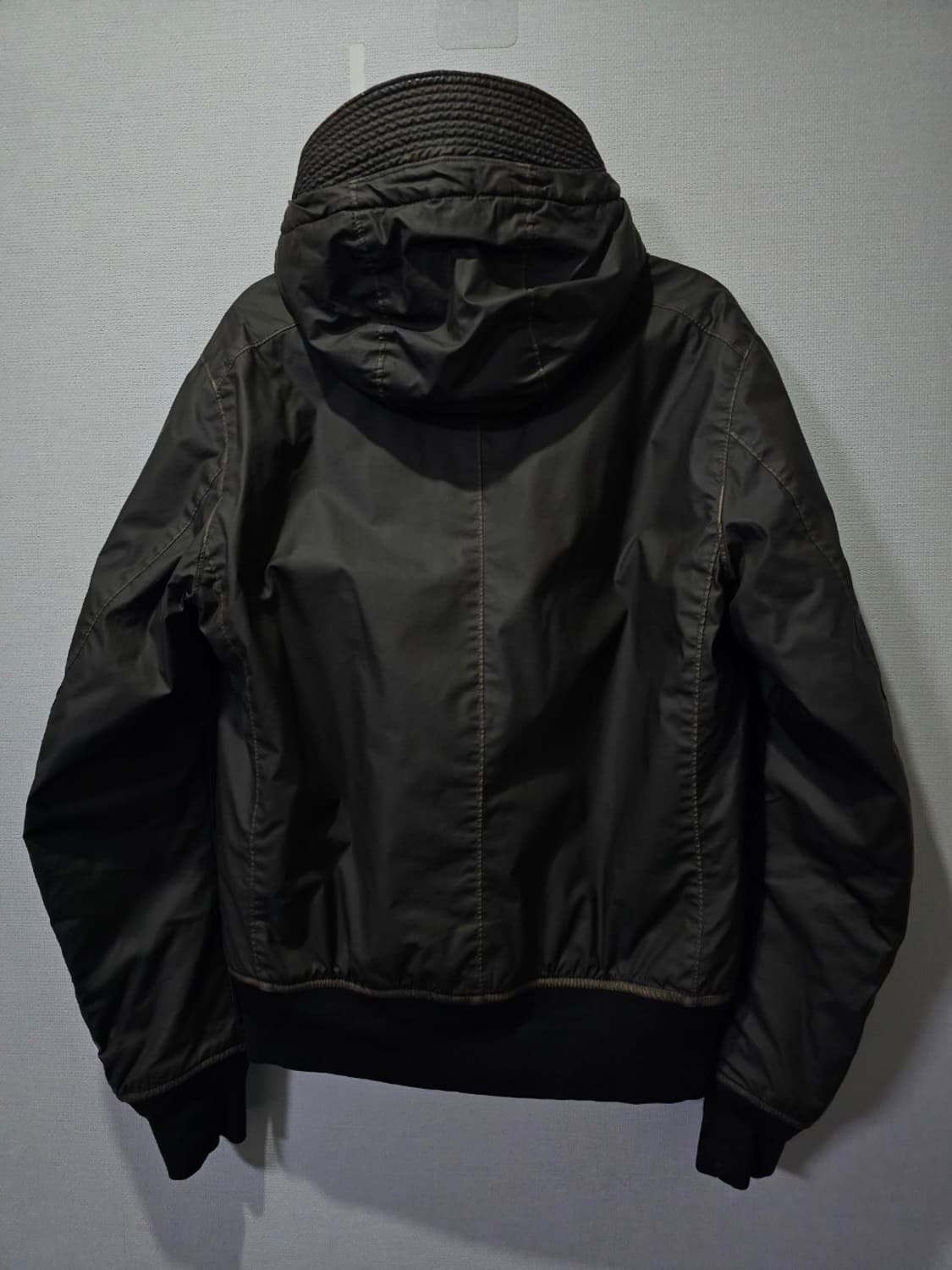 정품 스톤아일랜드 무솔라 고마타 90 / S 상품이미지3