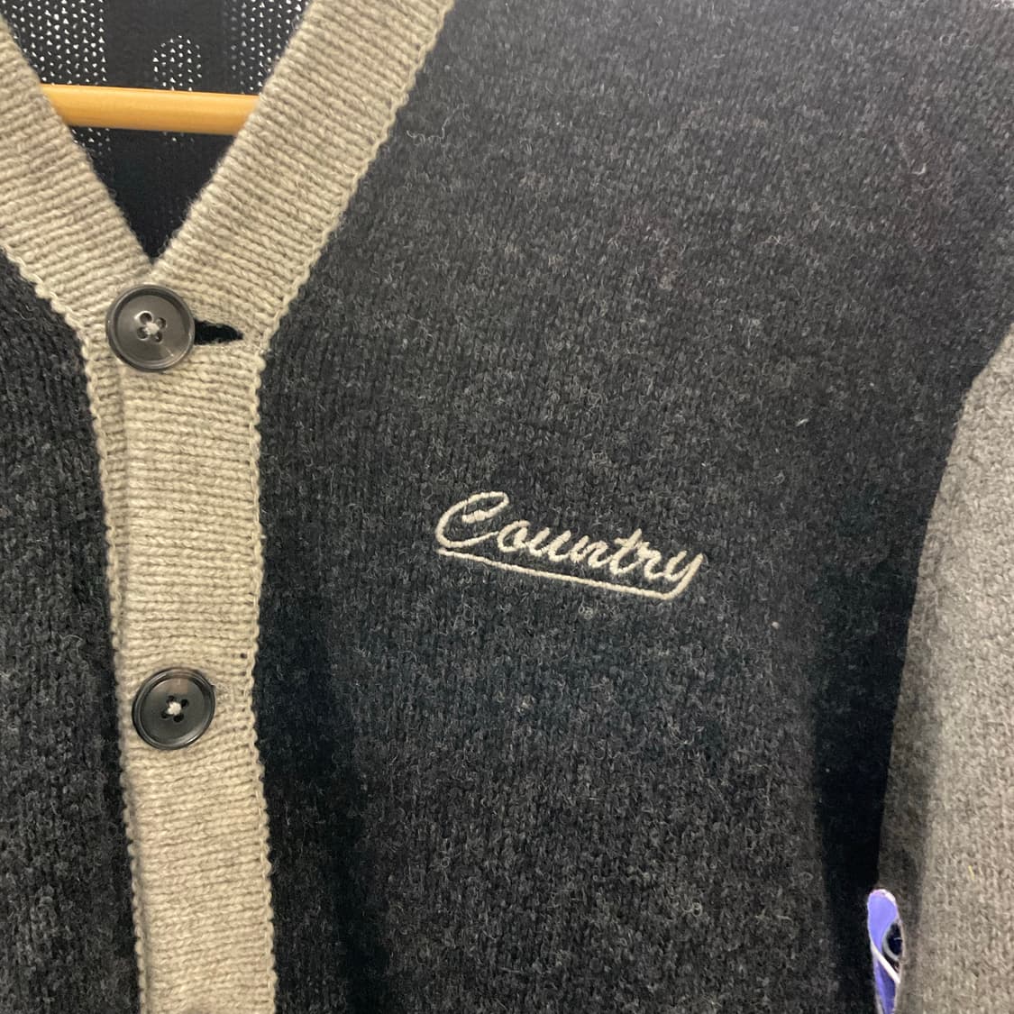 저널스탠다드 로커빌리 배색 울 가디건 상품이미지5