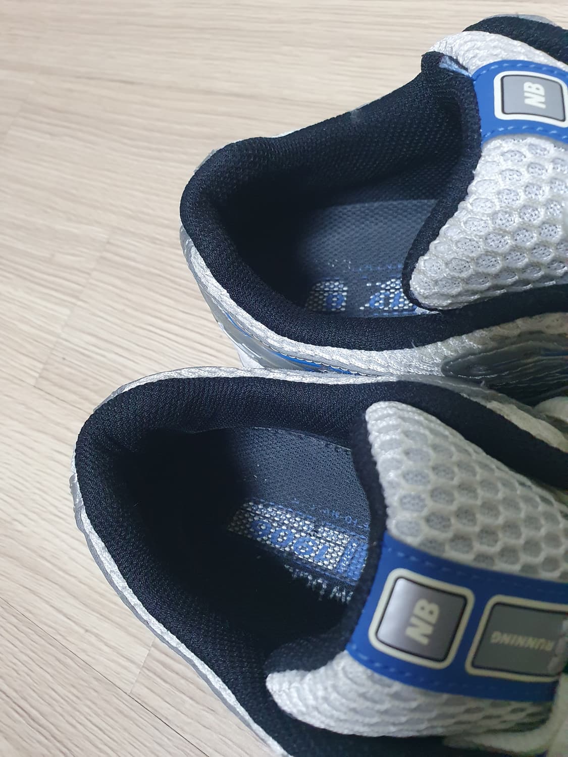 뉴발란스 1906R 실버 블루 운동화 260 상품이미지9