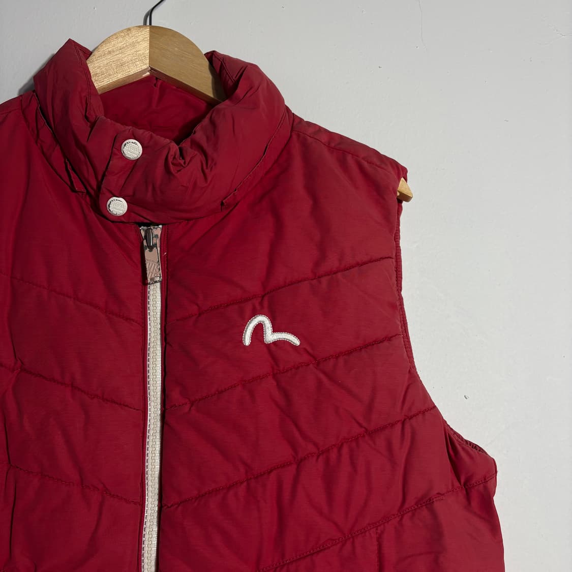 에비수 레드 패딩 베스트 (무료배송) 상품이미지2