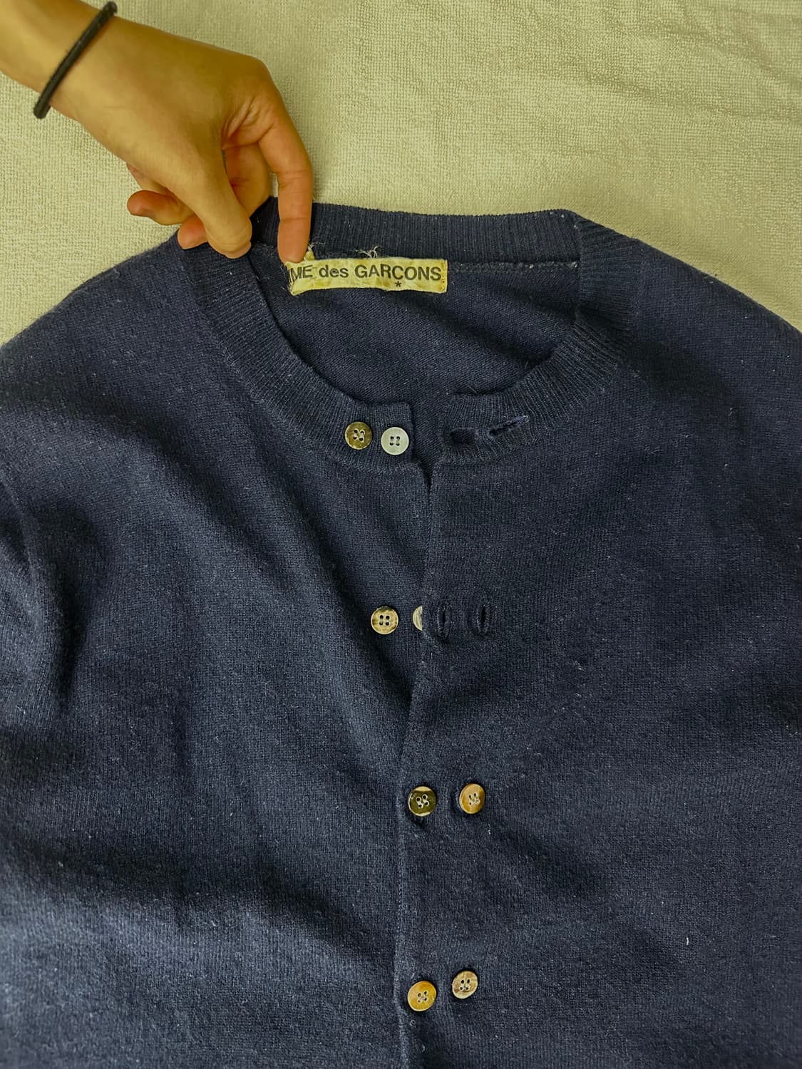 꼼데가르송 더블 버튼 7부 가디건 네이비컬러 상품이미지2