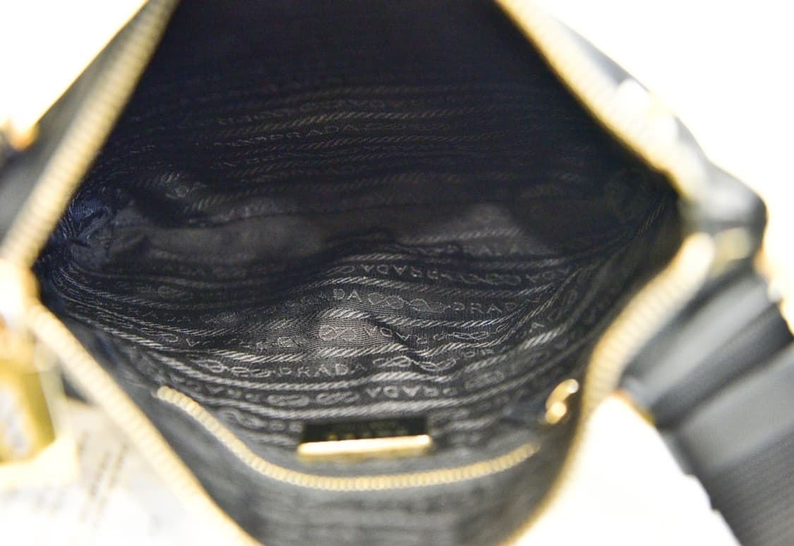 프라다 포코노 나일론 메신저백 (정품) 상품이미지10