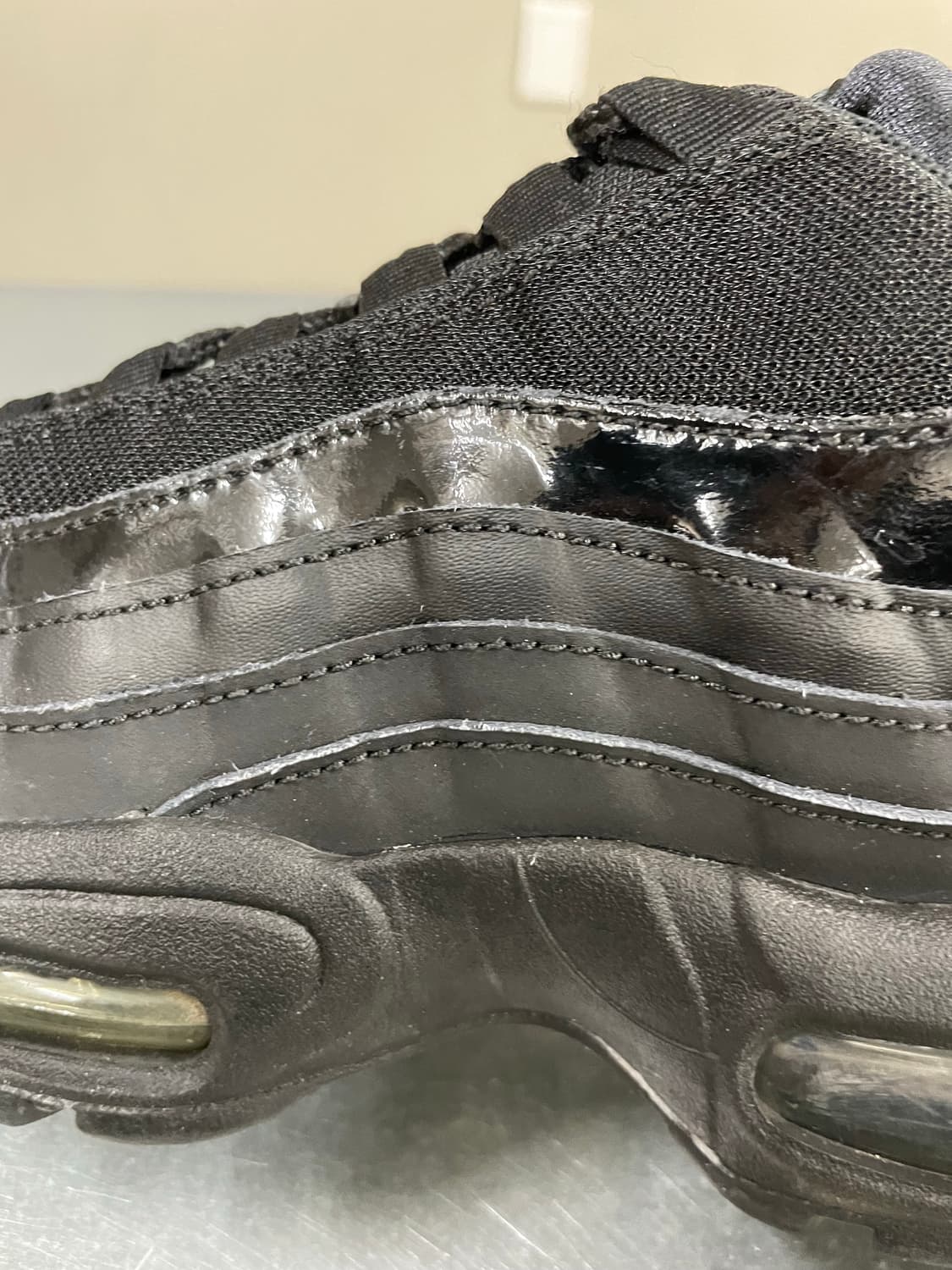 나이키 에어맥스 95 트리플 블랙 240 상품이미지8