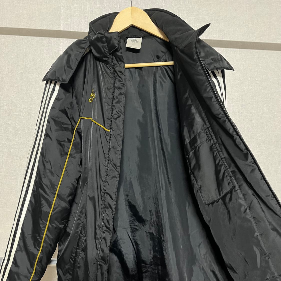 아디다스 검정색 롱패딩 90 상품이미지9
