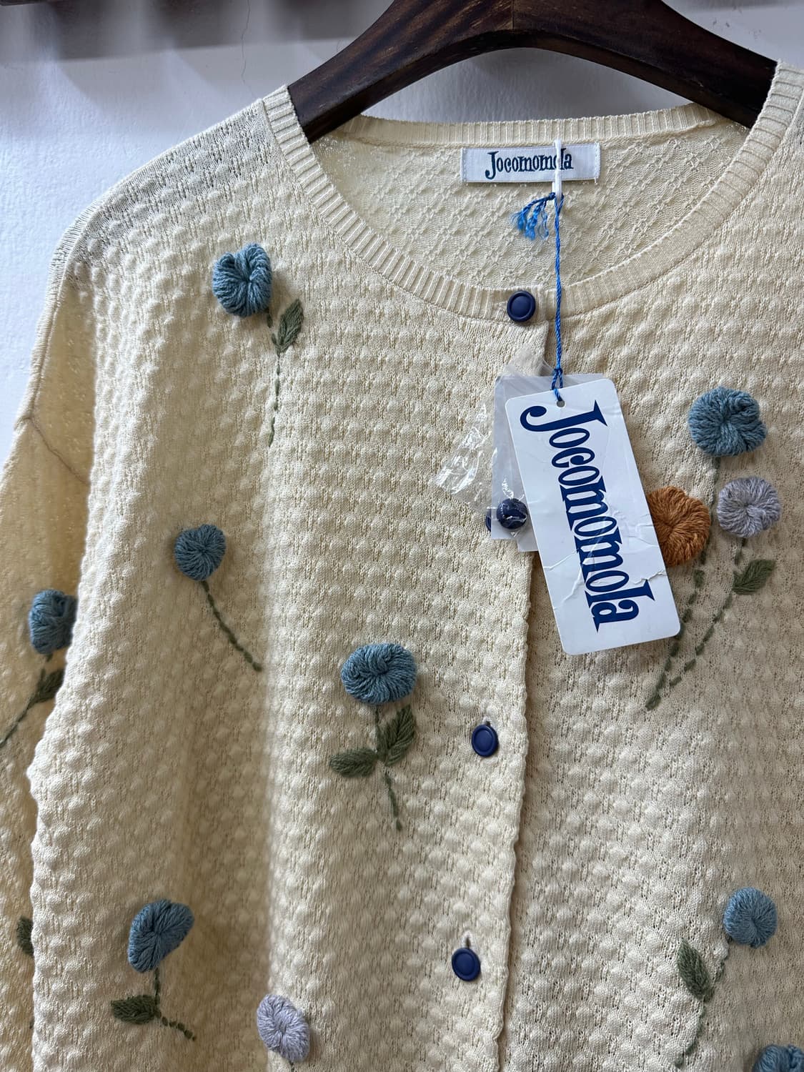 택있는 새상품 빈티지 입체 플라워 자수 크림 니트 가디건  상품이미지5