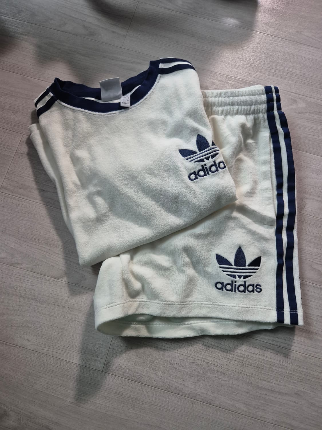 아디다스 테리 반팔m+반바지s 상품이미지3