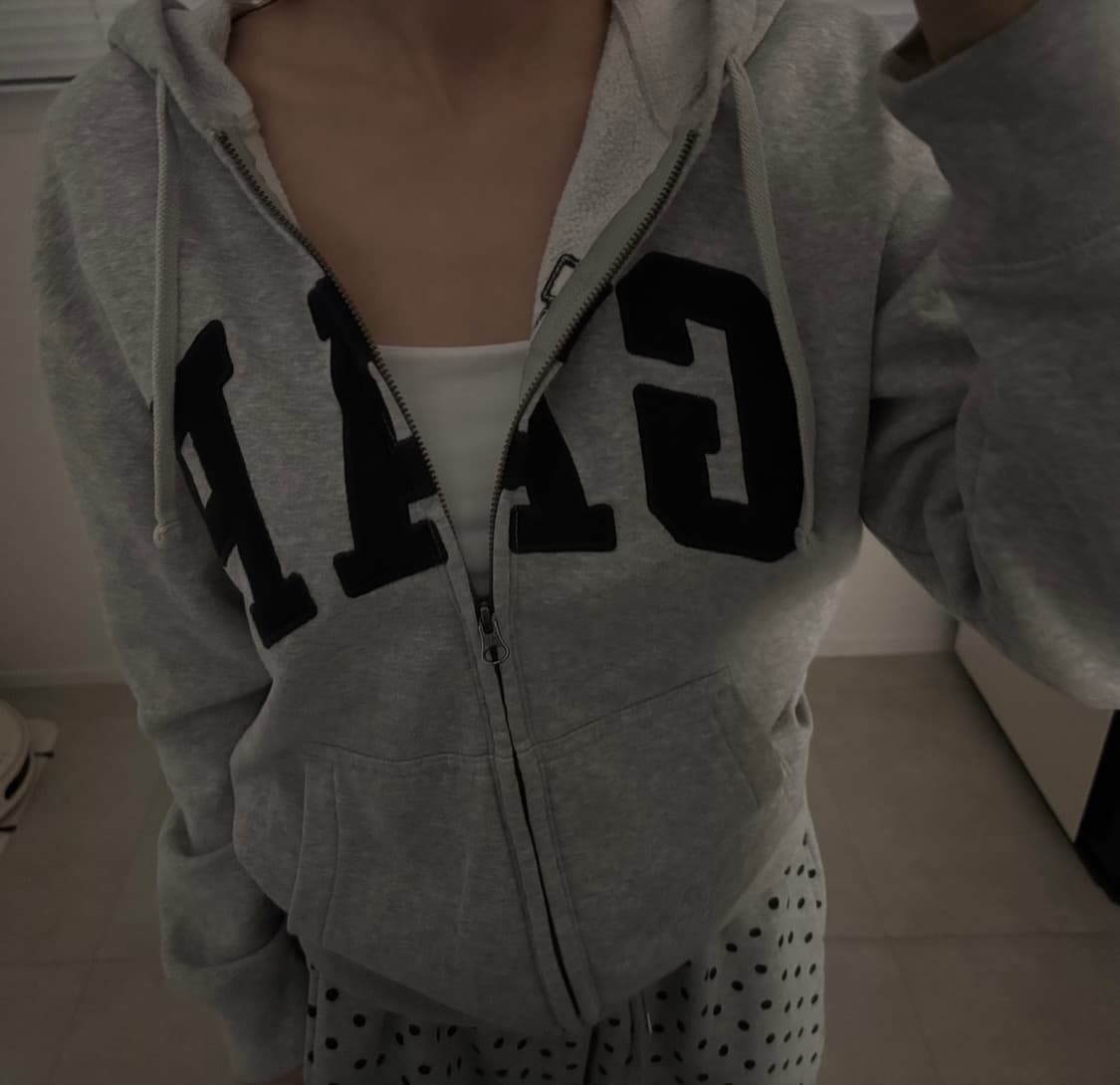 코디) 회색 갭 후집 + 회색 땡땡이 츄바 상품이미지2