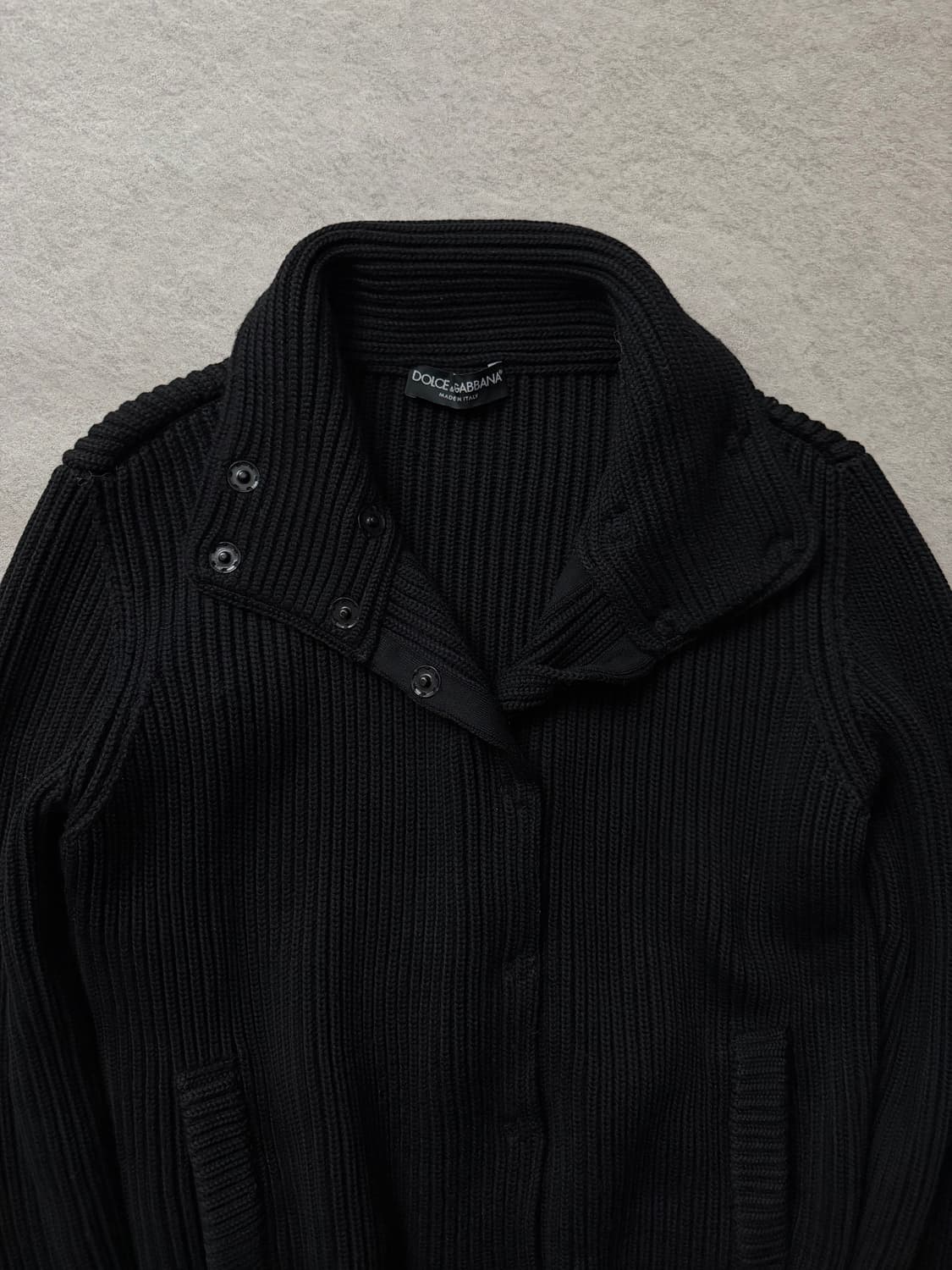 돌체앤가바나 비대칭 하이넥 울 가디건 상품이미지4