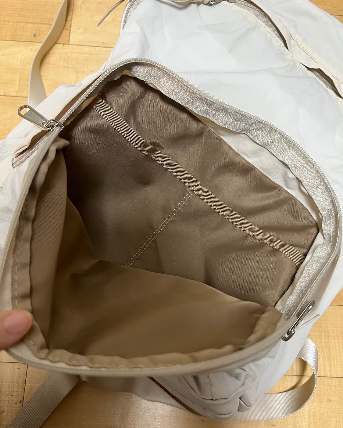 베이프릴 플레인 백팩 아이보리 상품이미지7