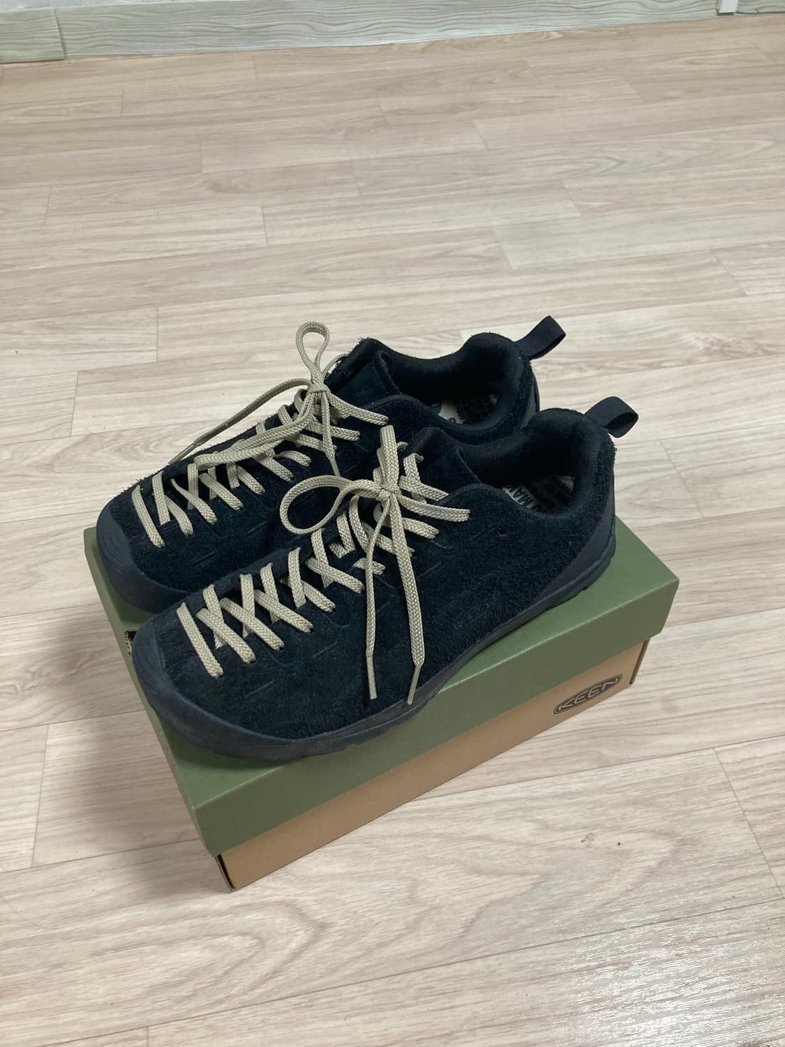 킨 재스퍼 블랙 keen jasper black 상품이미지3