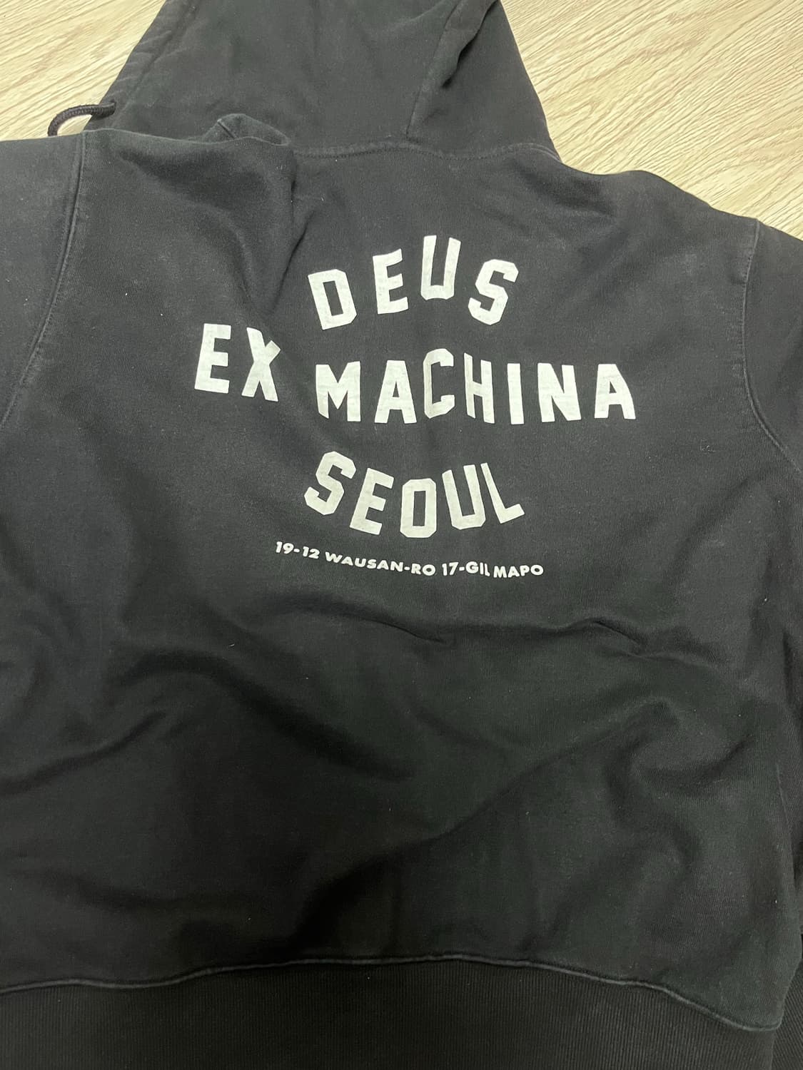 deus ex machina seoul hood jacket 상품이미지4