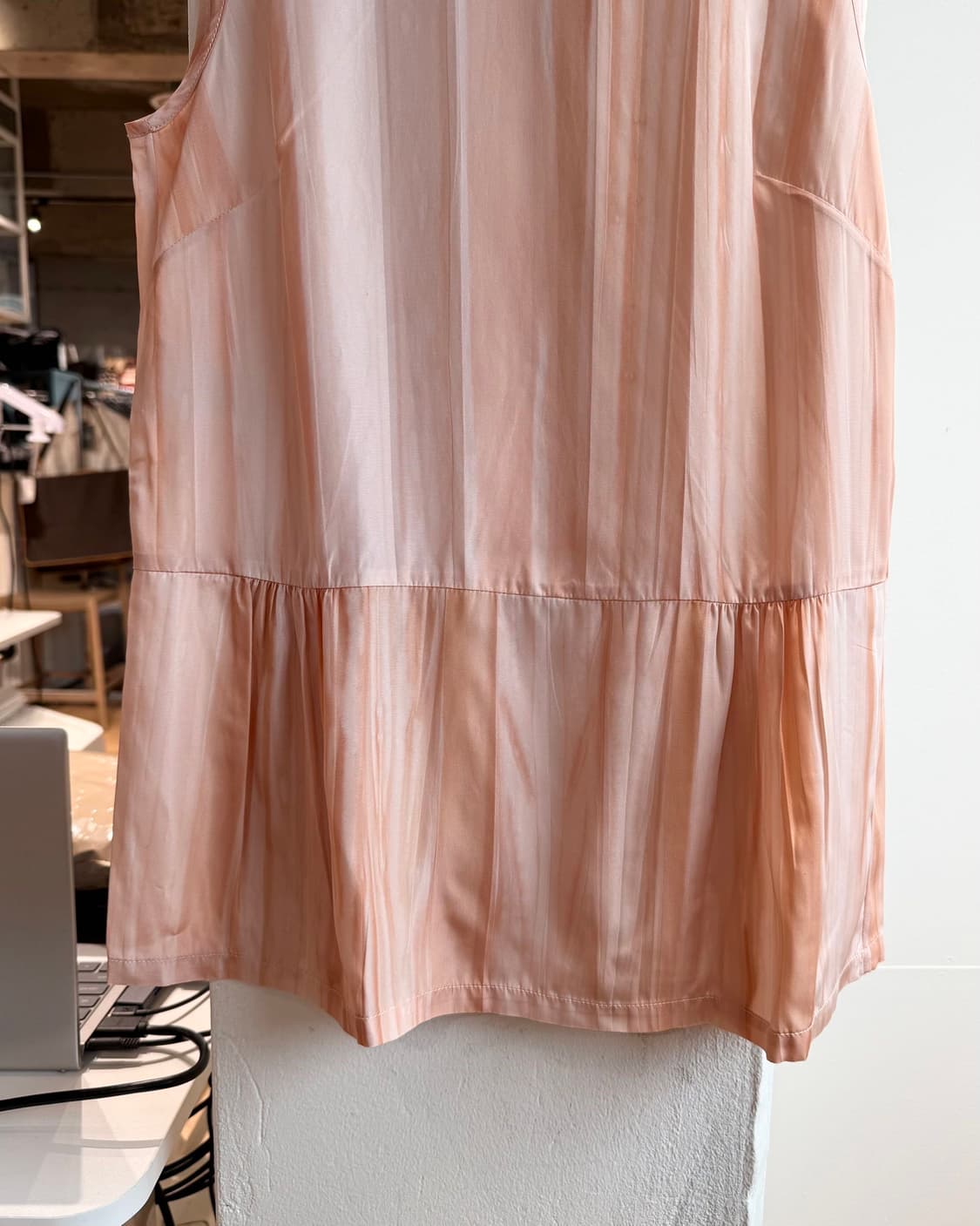 마르니 코랄 실크 프릴 슬리브리스  상품이미지6