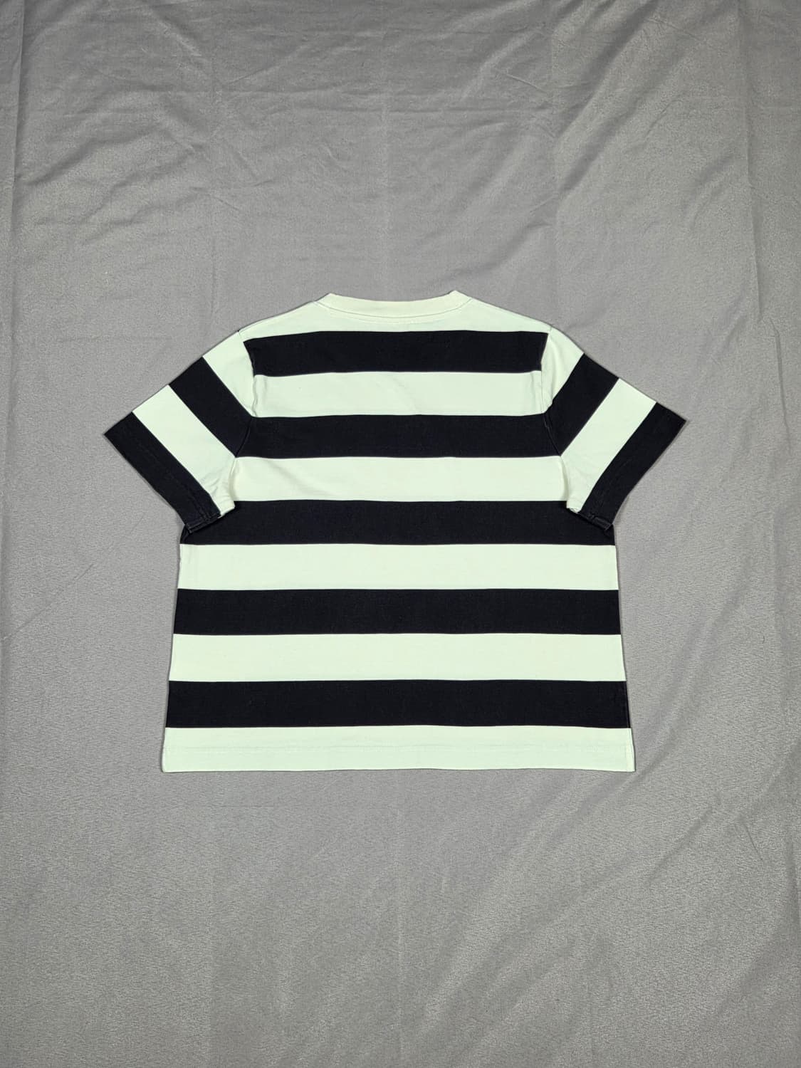 [COS] 클린 컷 스트라이프 레귤러 티셔츠 | S00102 상품이미지7