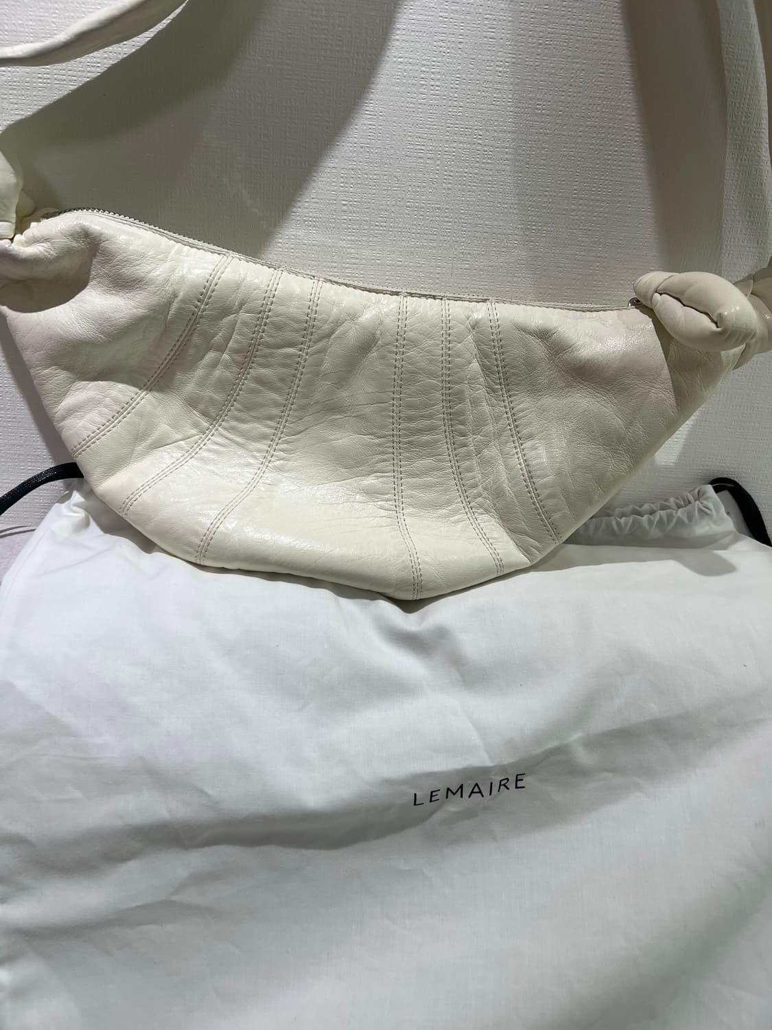 정품!르메르 크루아상 범백 스몰 화이트 상품이미지5