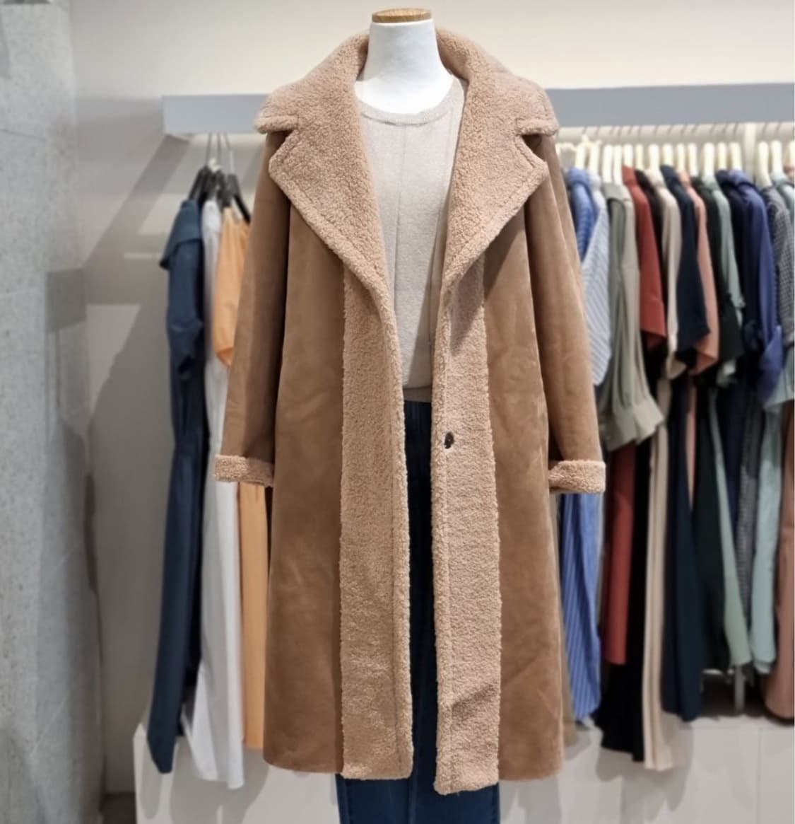 더아이잗(The izzat) 리버시블 테디베어코트 55-66 상품이미지2