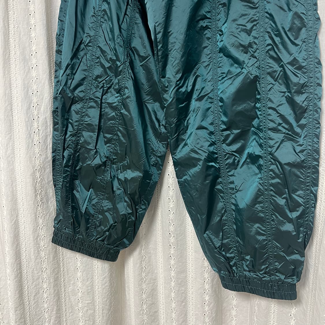 예스아이씨 새상품 정가11만9천 LW 트랙 나일론 팬츠 M 상품이미지8