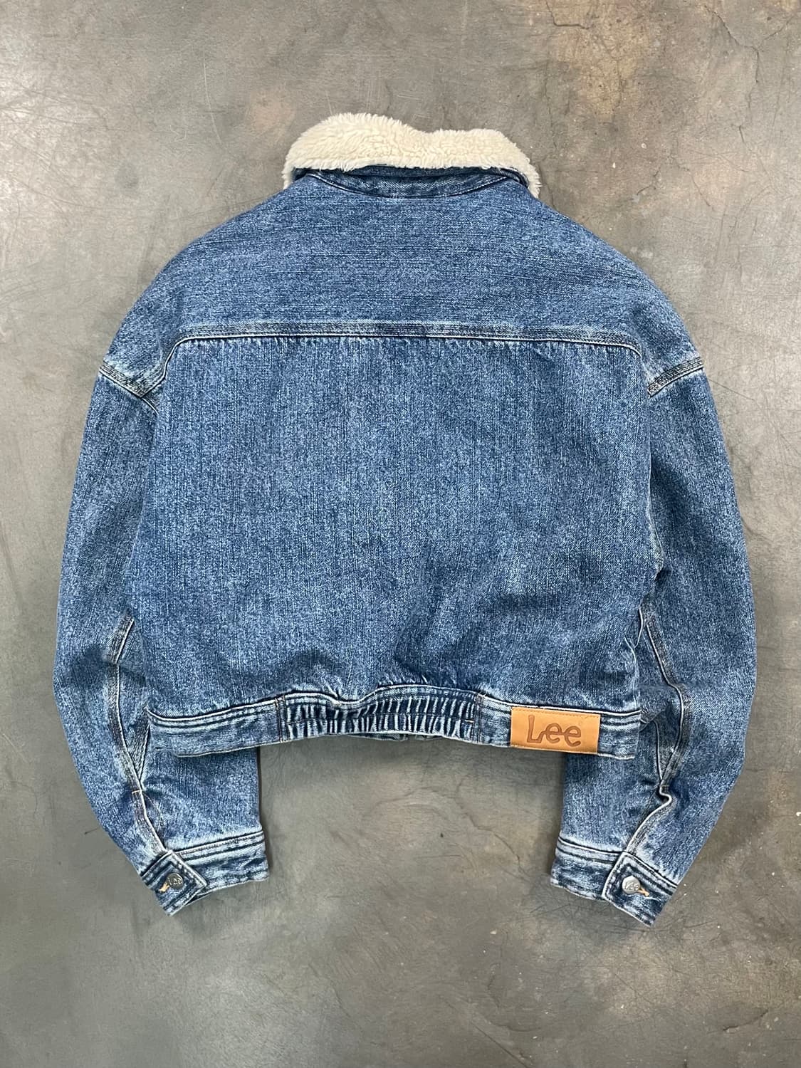 Lee 퍼 카라 크롭 데님 자켓 상품이미지4