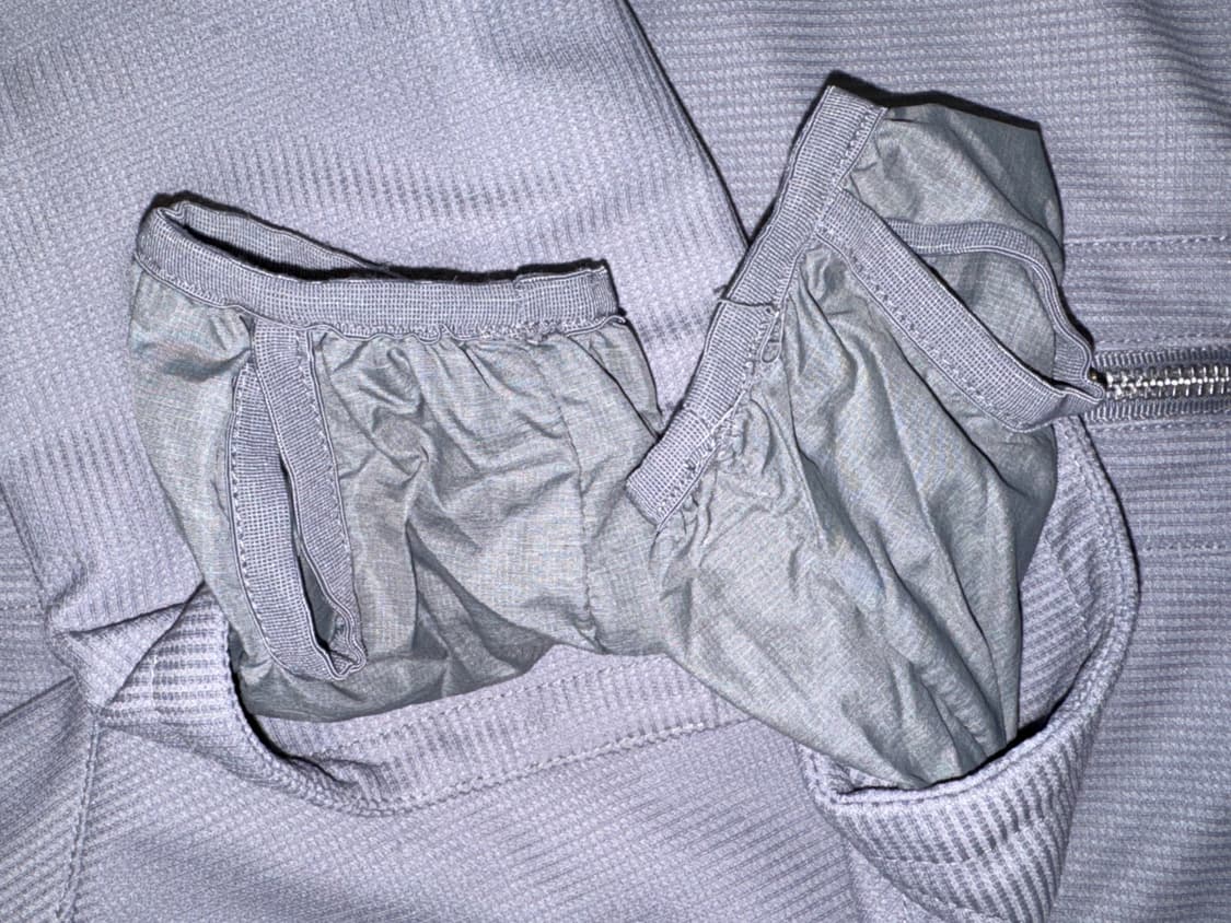 (1사이즈) 산산기어 듀얼-쉐이드 자켓 그레이 - 25SS 바람막이 상품이미지4