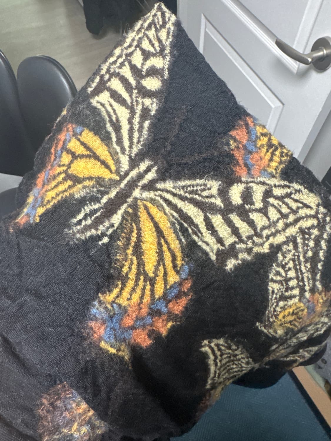 캐피탈 버터플라이 머플러 상품이미지3