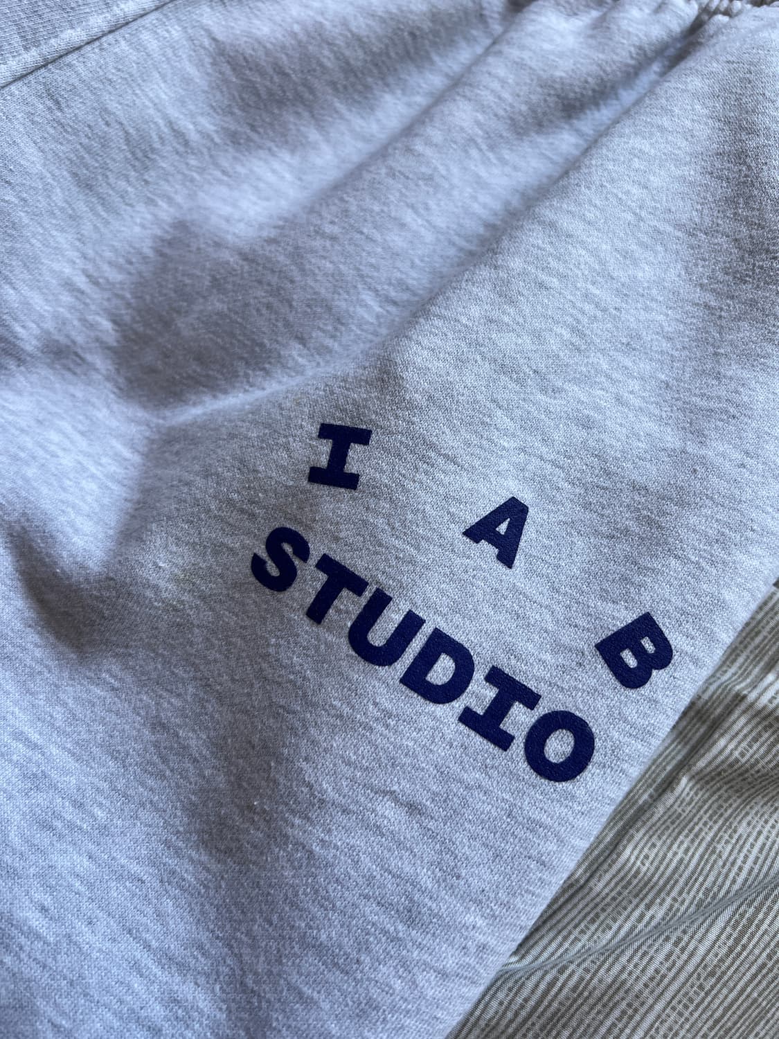 아이앱스튜디오 스웨트팬츠 XL 라이트 그레이 상품이미지2