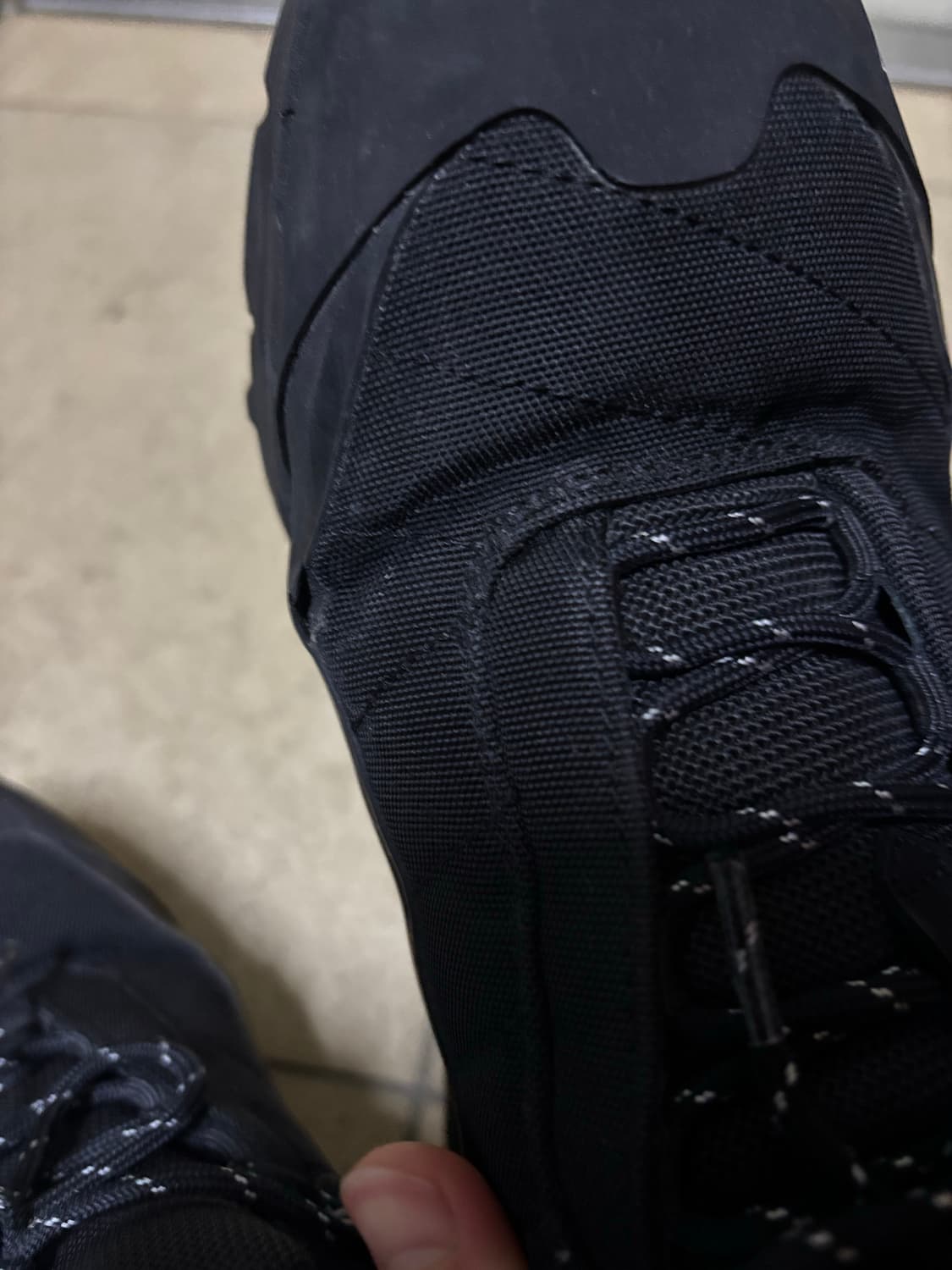 로아 하이킹 카타리나 블랙 43 상품이미지2