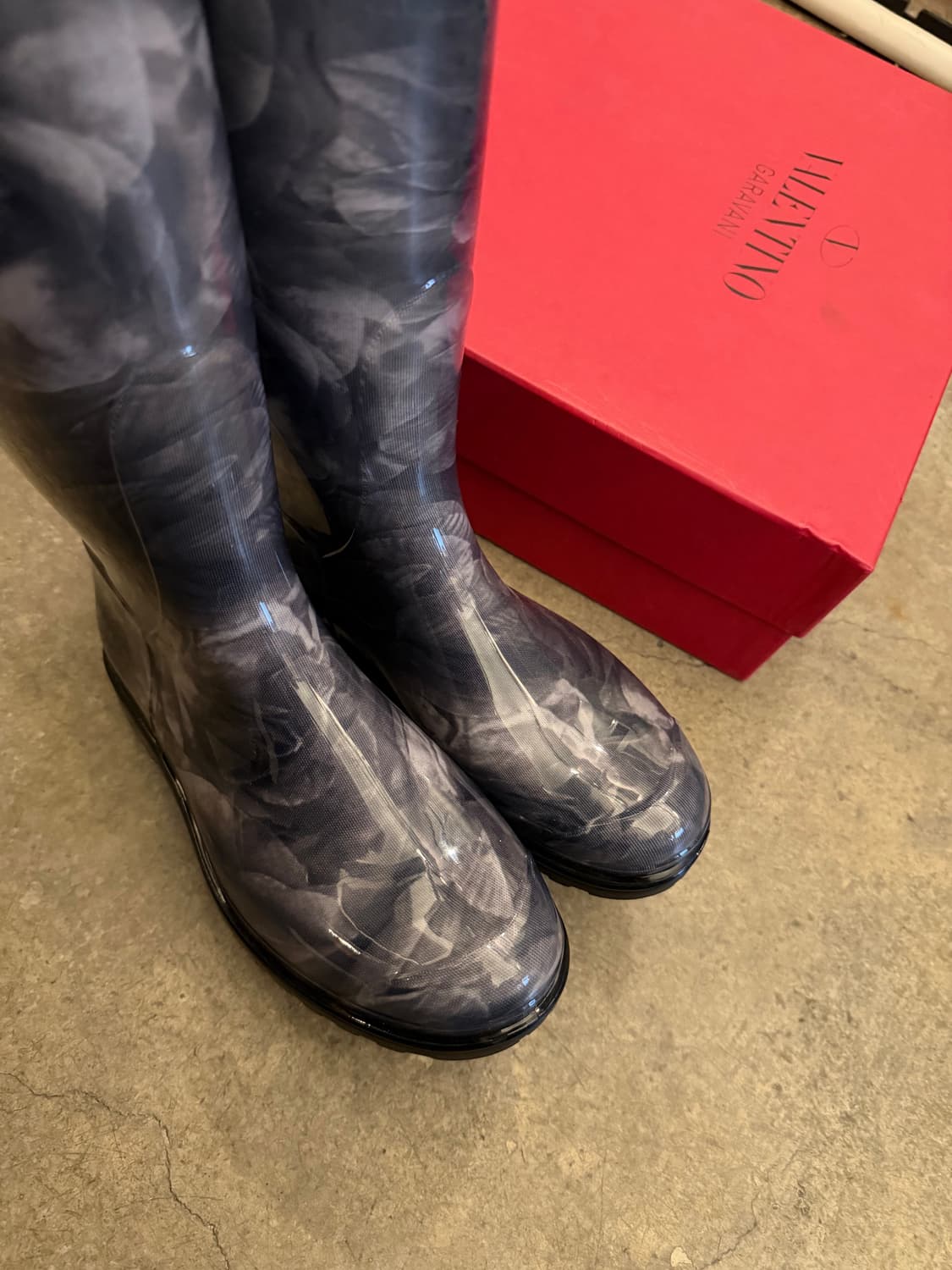 발렌티노 로즈 패턴 레인 부츠  상품이미지6