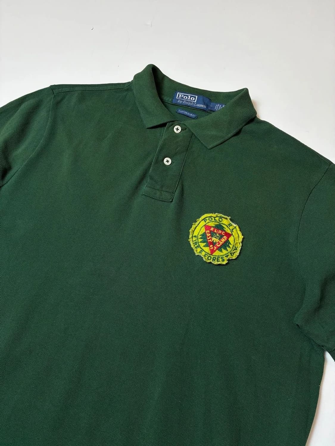 폴로 랄프로렌 슬림핏 늑대 캠프 그래픽 카라 반팔 티셔츠 PN9663 상품이미지4