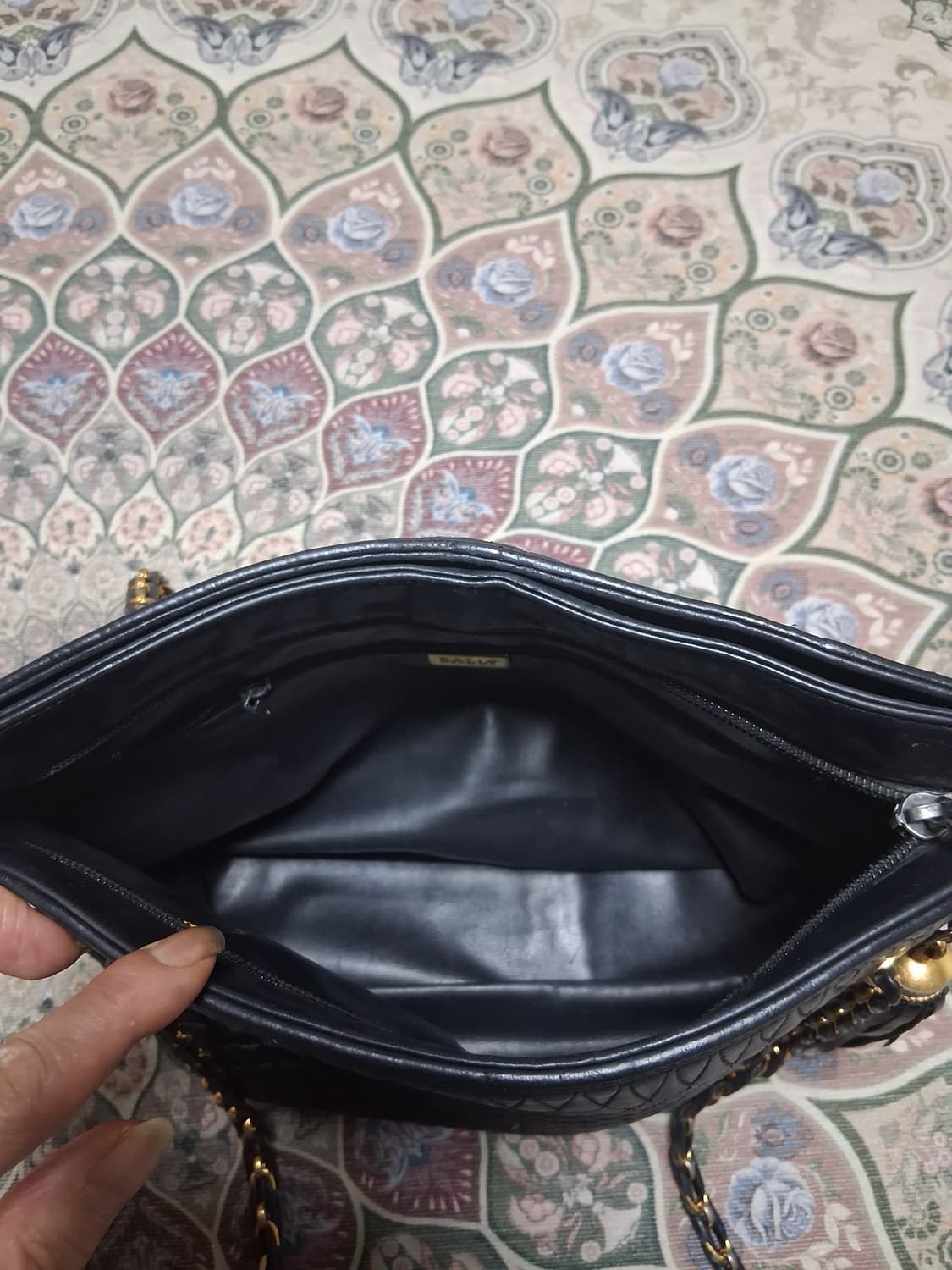 발리체인숄더백 상품이미지8