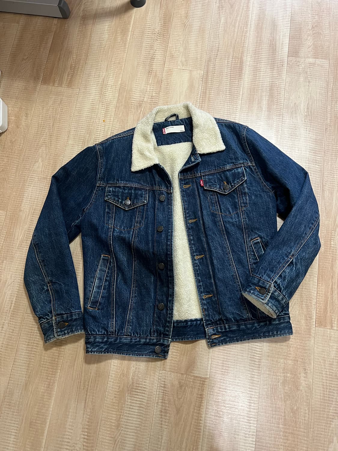 리바이스 쉐르파 트러커 데님 자켓 상품이미지1