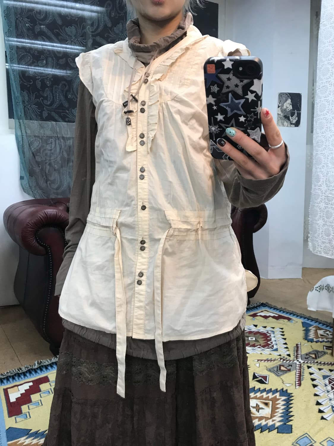 PAIGEYNN 여성 버튼 디테일 민소매 롱 베스트  상품이미지1