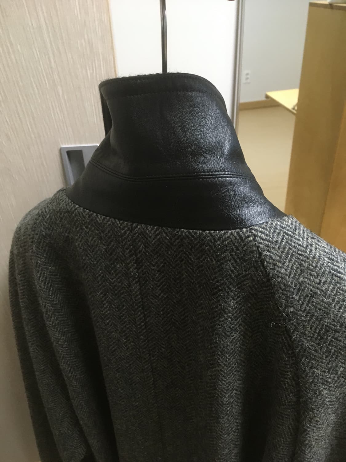 알테(Alte) 헤링본 울 롱코트 상품이미지2