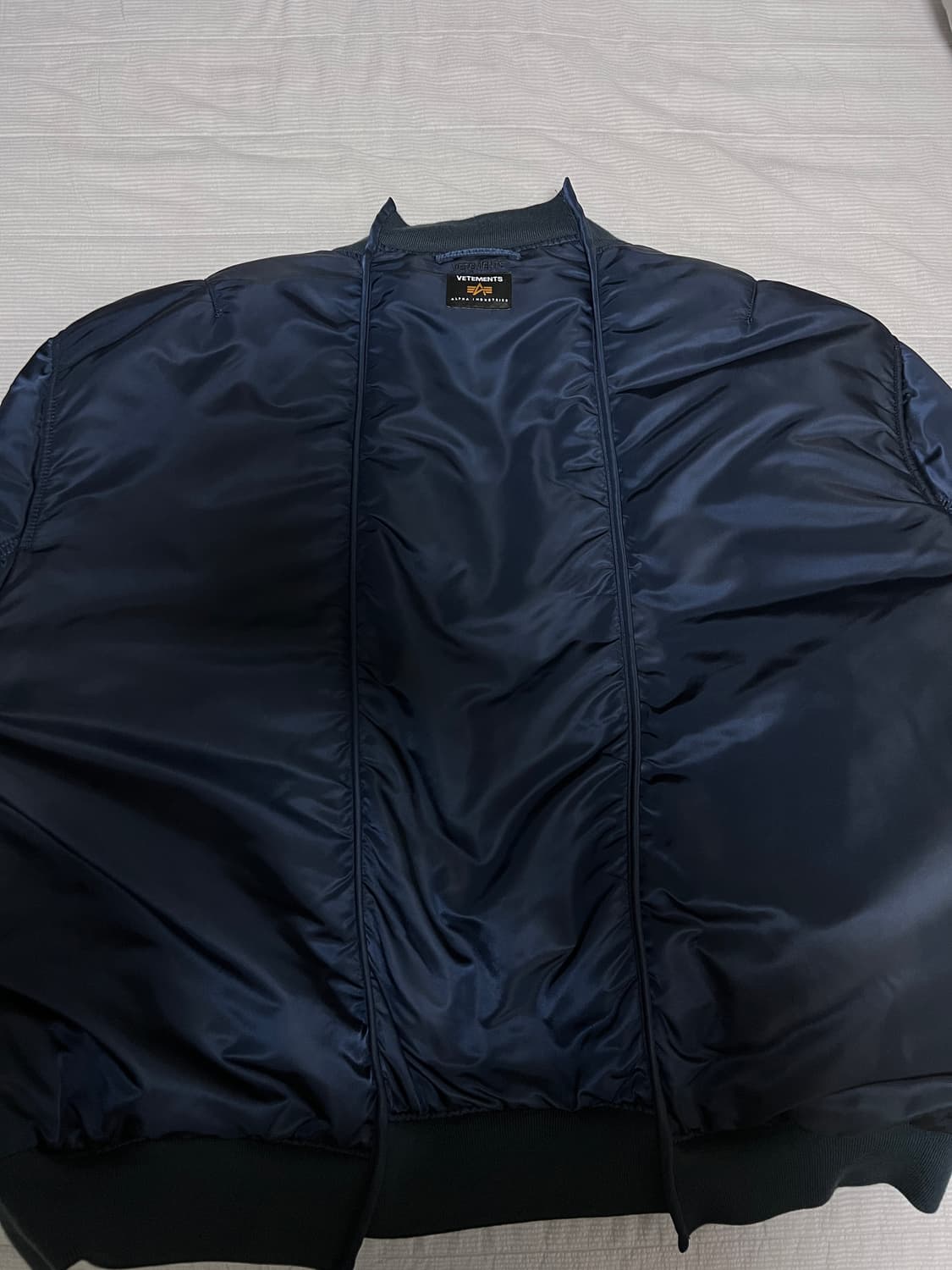 [s] 베트멍 알파인더스트리 리워크 봄버 상품이미지6