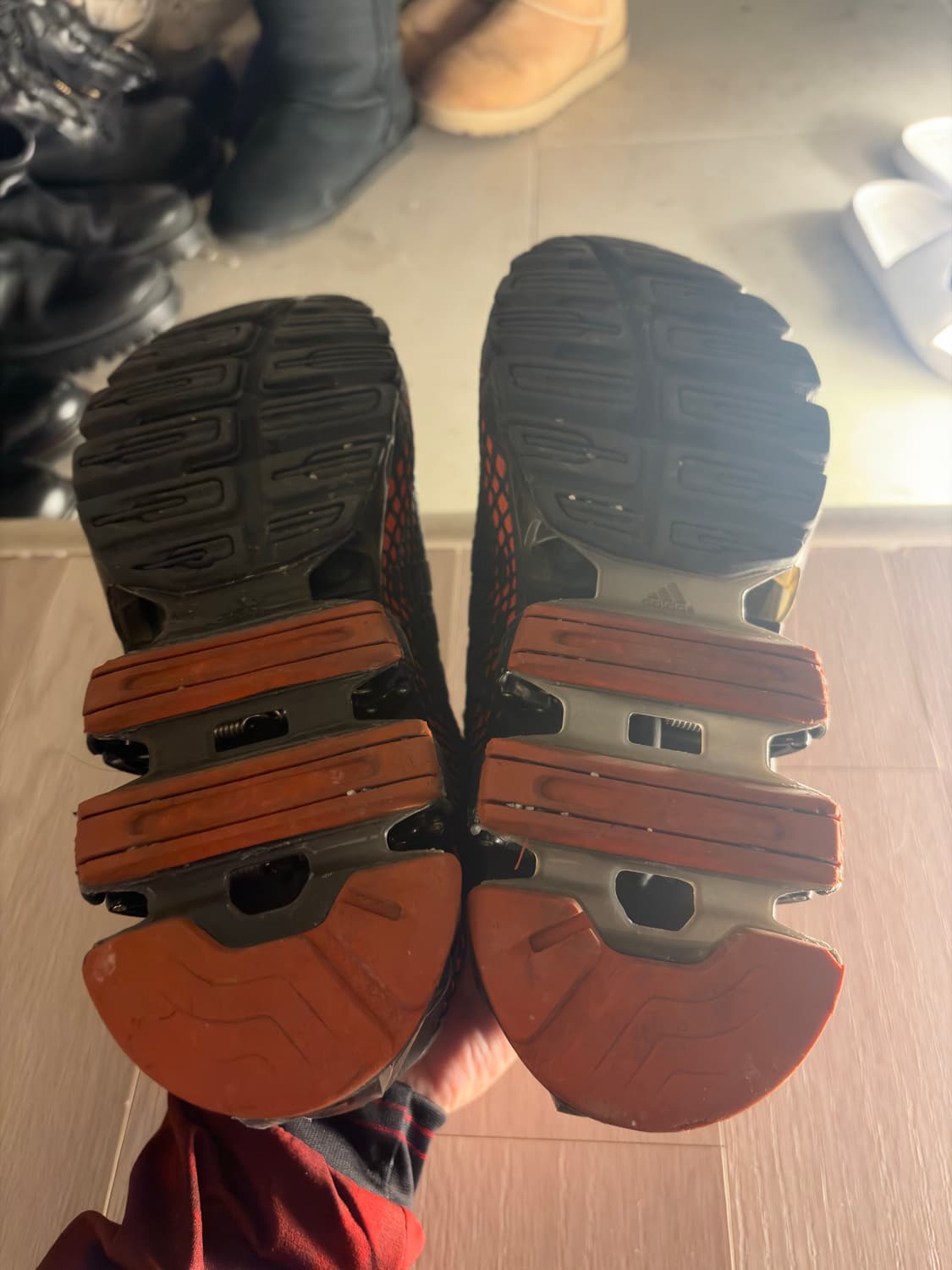 아디다스 포르쉐 디자인 스니커 상품이미지3