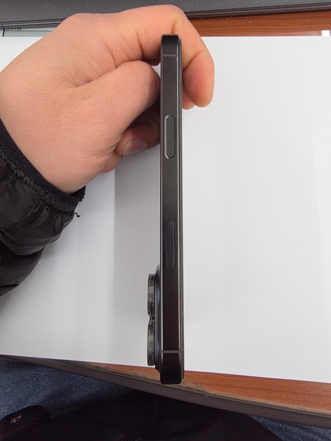 아이폰16pro 1tb 블랙티타늄 상품이미지5