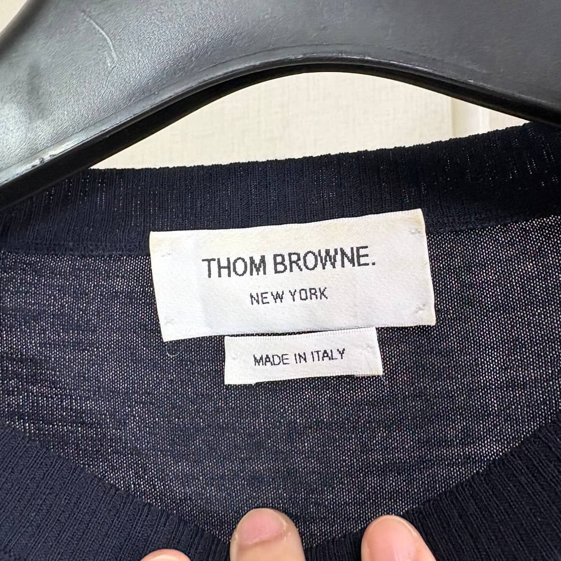 [5/백화점판] 톰브라운 사선완장 울 니트 상품이미지2