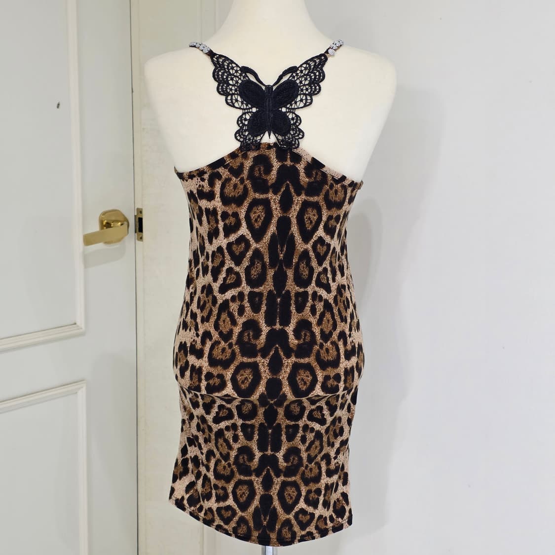 오네갸루 호피레오파드 버터플라이 레이스 등트임 슬리브리스 상품이미지1