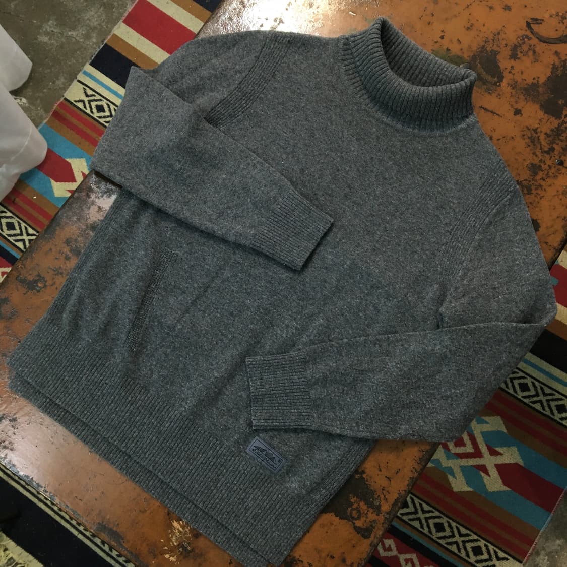 에디바우어 다크 그레이 울 혼방 터틀넥 니트 남성 102 여성 프리사이즈 상품이미지2