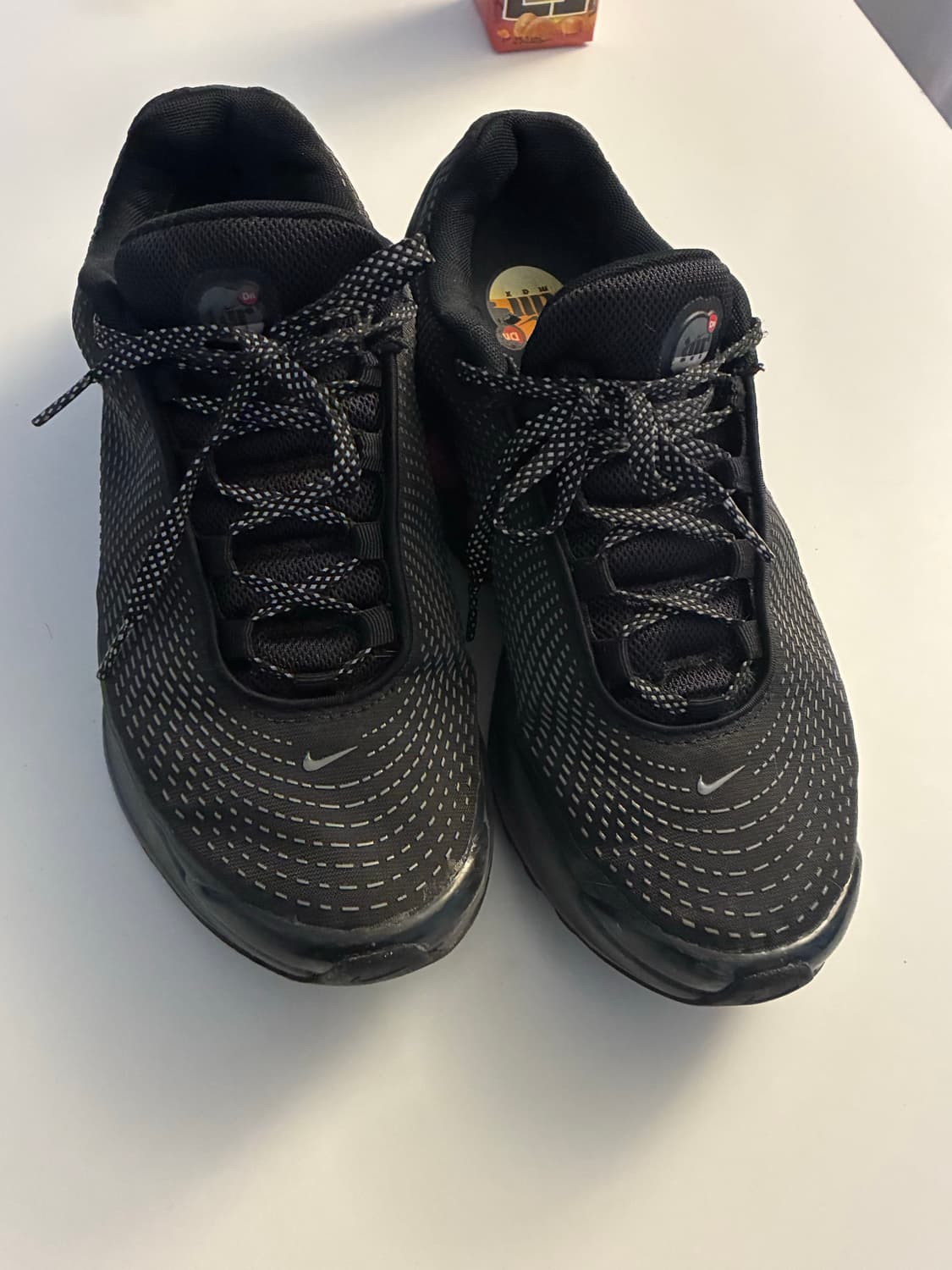 나이키 에어맥스 Dn 블랙 라이트 크림슨260 상품이미지5