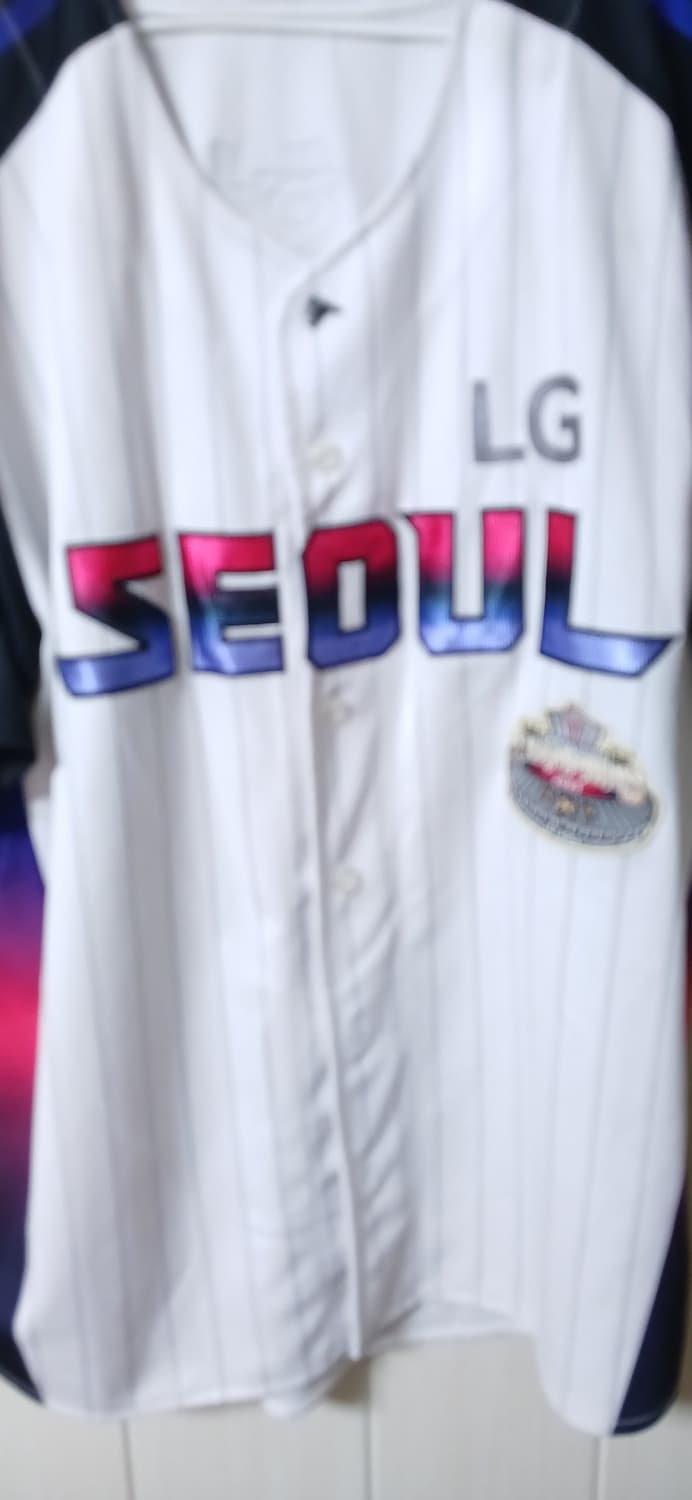 LG 트윈스의 '서울의 밤' 22번 김현수 유니폼(110사이즈)  상품이미지3