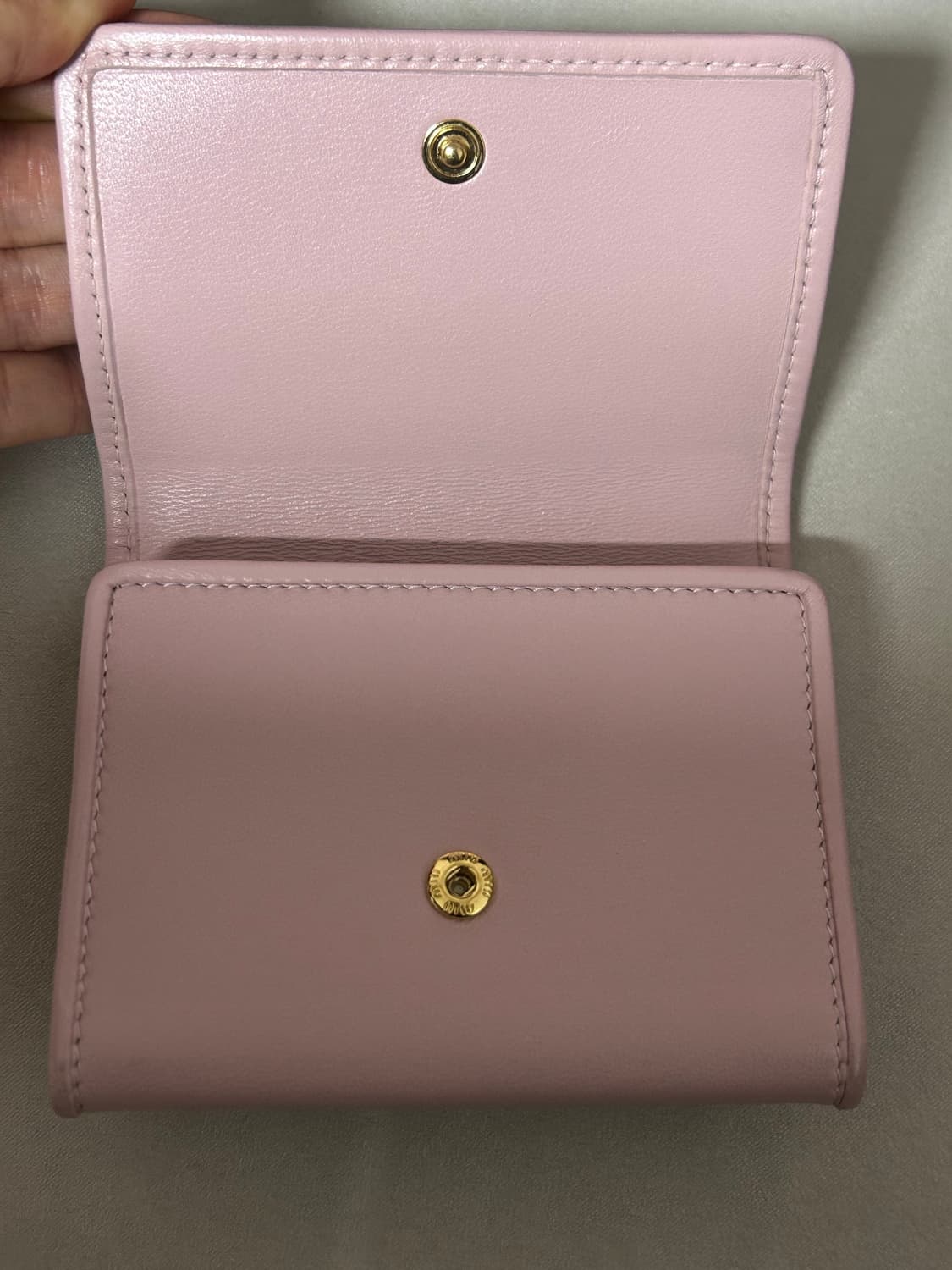 정품] 미우미우 마틀라세 핑크 카드지갑 상품이미지3