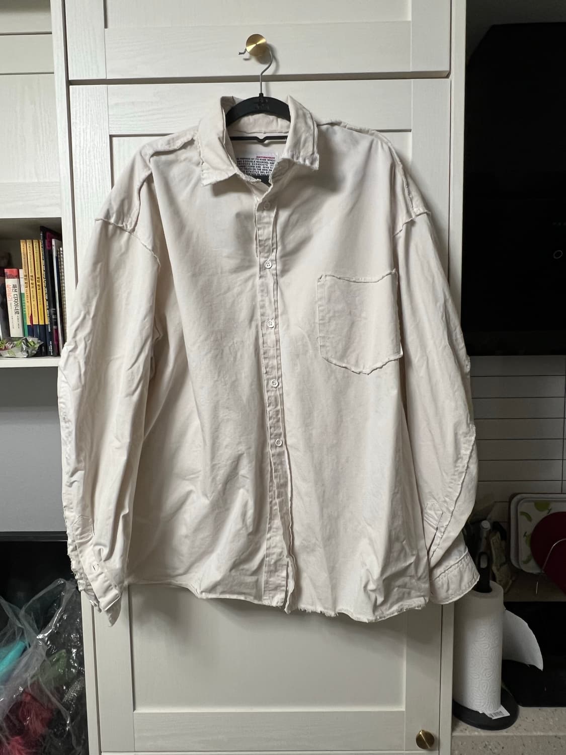 벌스데이슈트 디테일 셔츠 상품이미지1