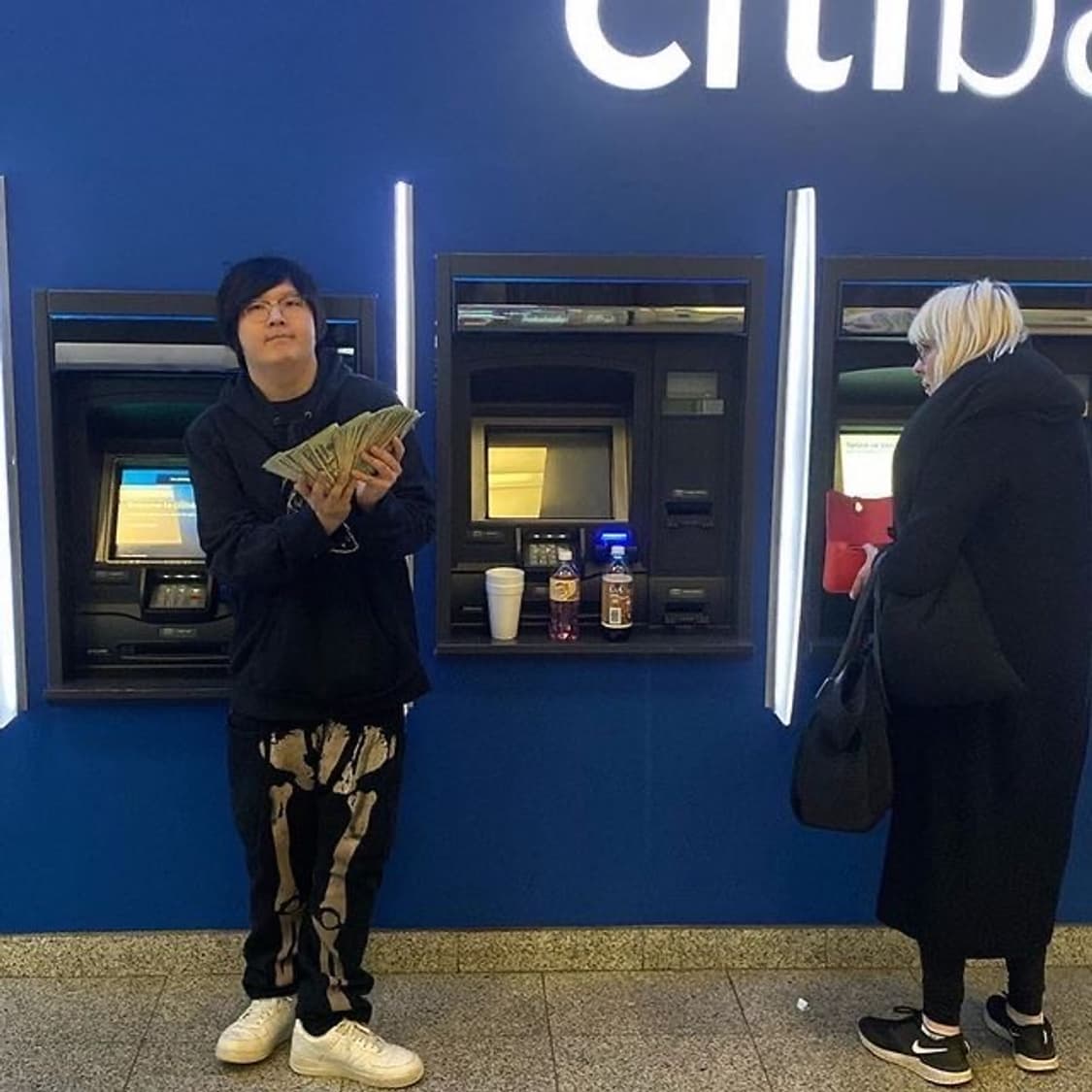 (새상품) [XL] 몽벨 라이트 알파인 다운 자켓 오일 옐로우 상품이미지1