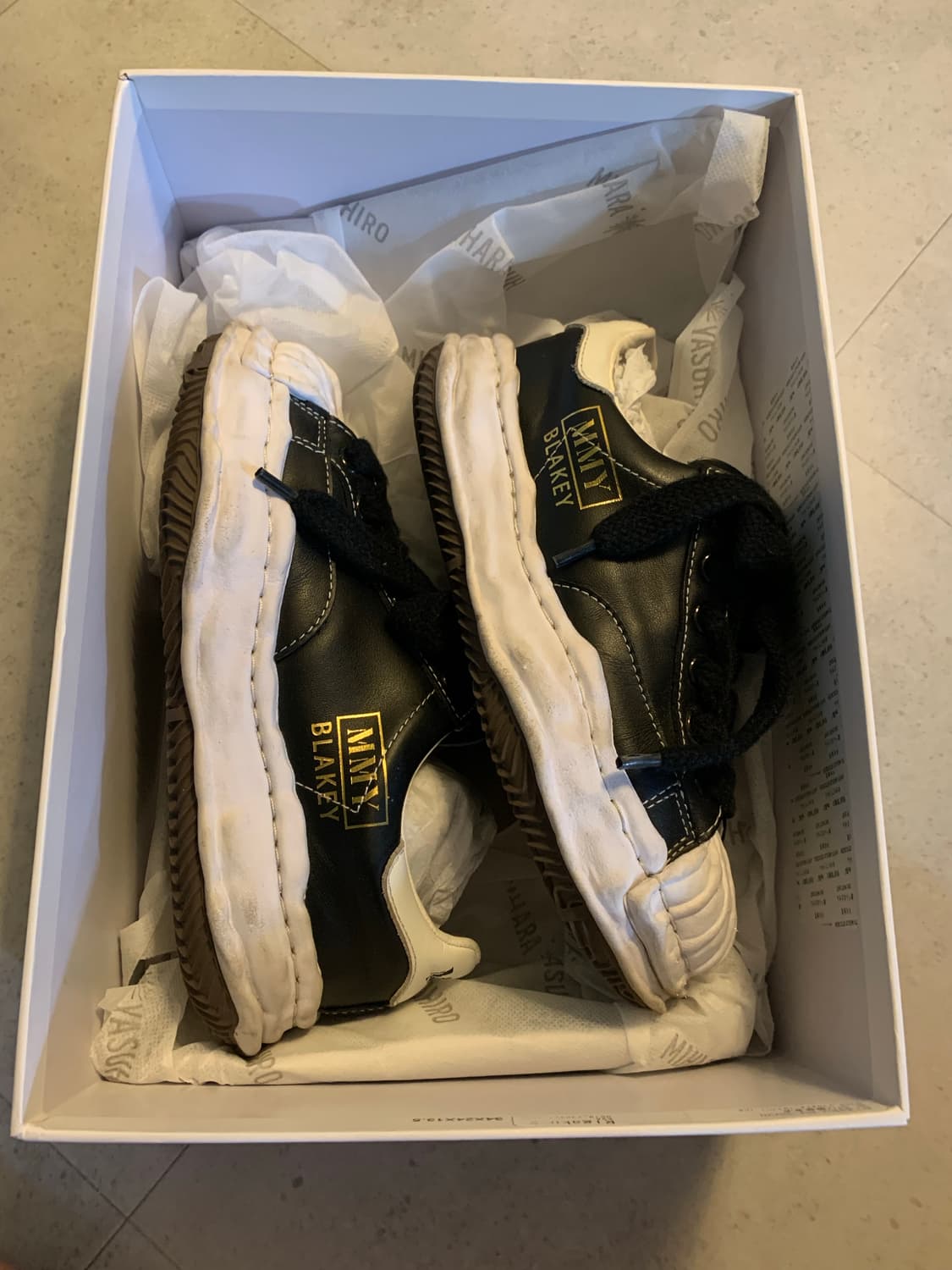 (급처)메종 미하라 야스히로 피터슨23 OG 솔 레더 로우탑 스니커즈 블 상품이미지1