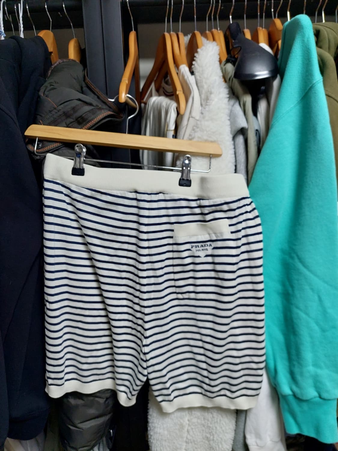 프라다 실크 네이비화이트 스트라이프 쇼츠 50 백화점판 상품이미지2