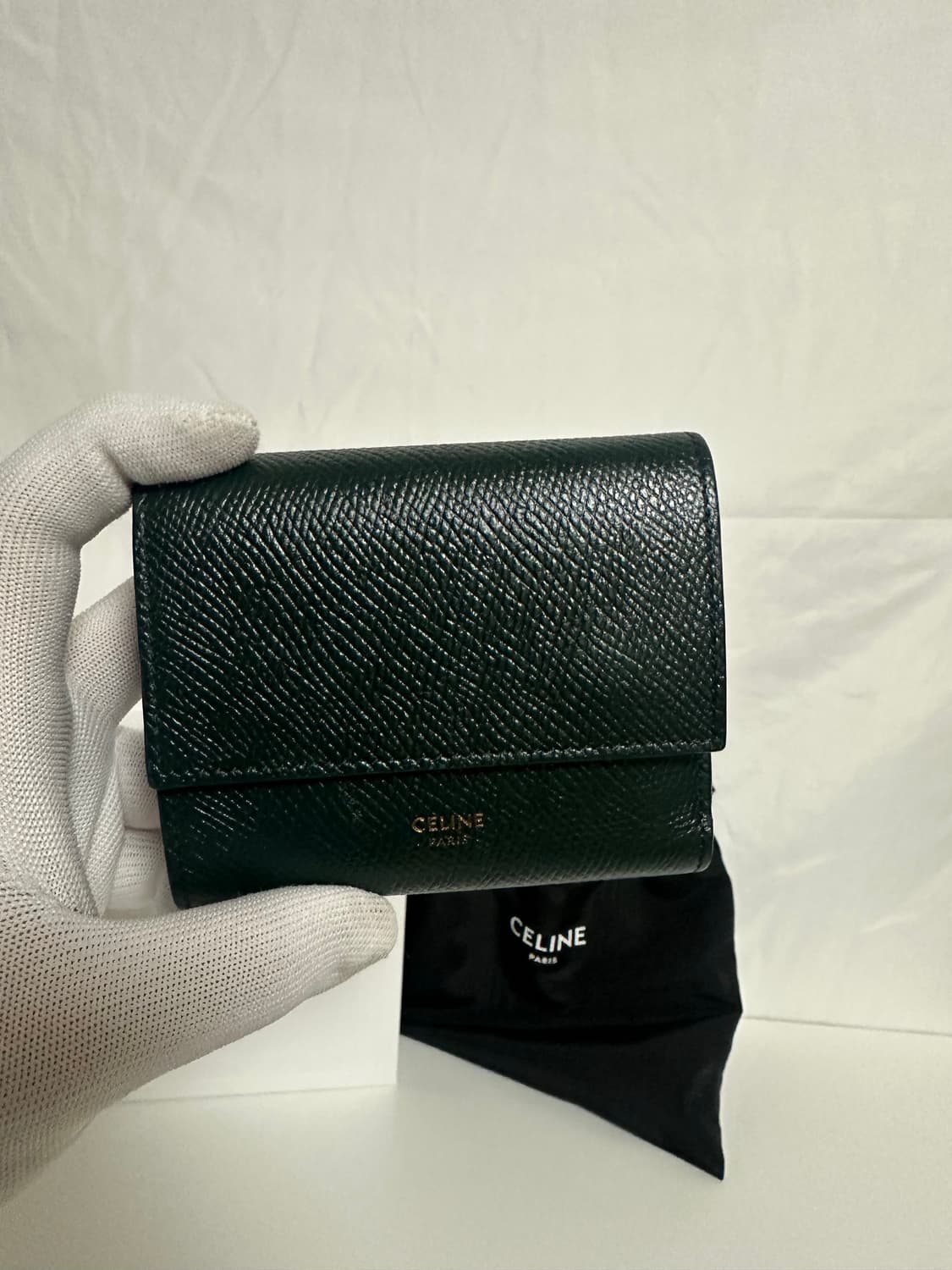 셀린느 트라이폴드 반지갑 올리브 (OS) 상품이미지2