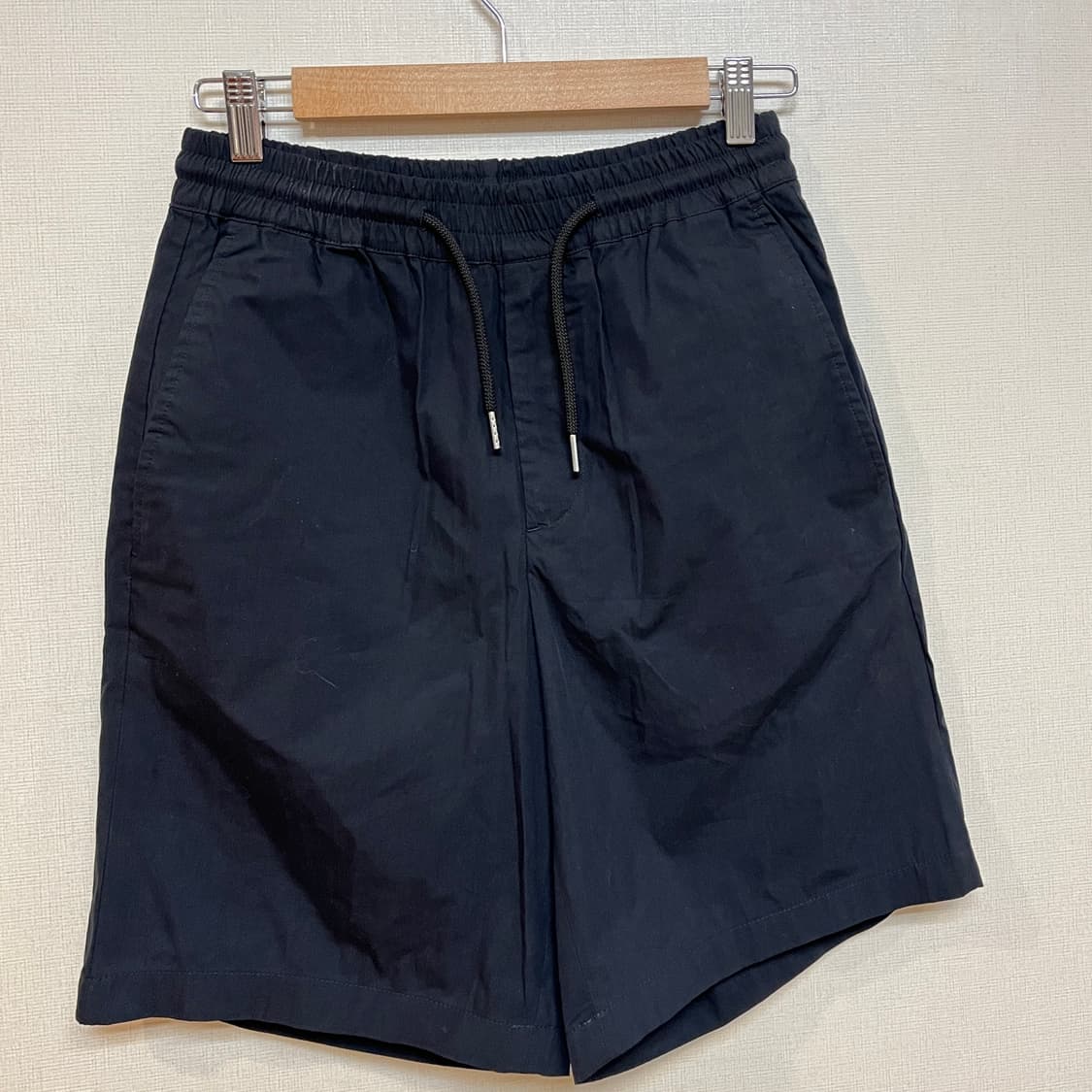 산드로 네이비 레귤러핏 코튼 나일론 쇼츠 반바지 (28~29) 상품이미지2