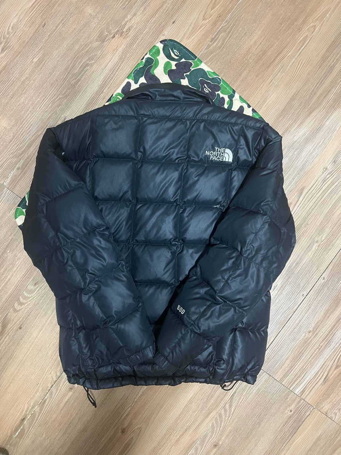 노스페이스 600 패딩 블랙 상품이미지2