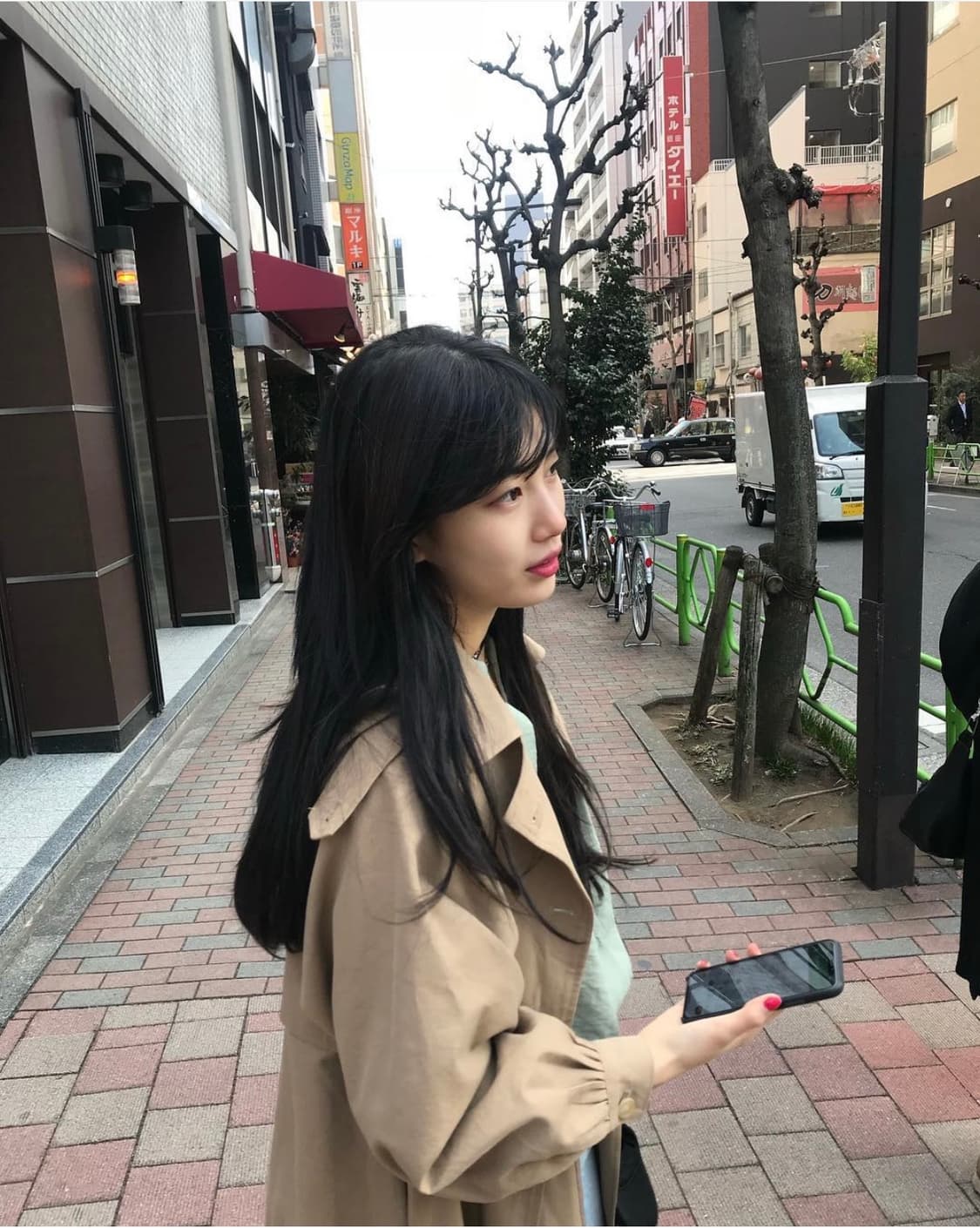 akro 아크로 트렌치코트 수지착용 컬러 상품이미지1