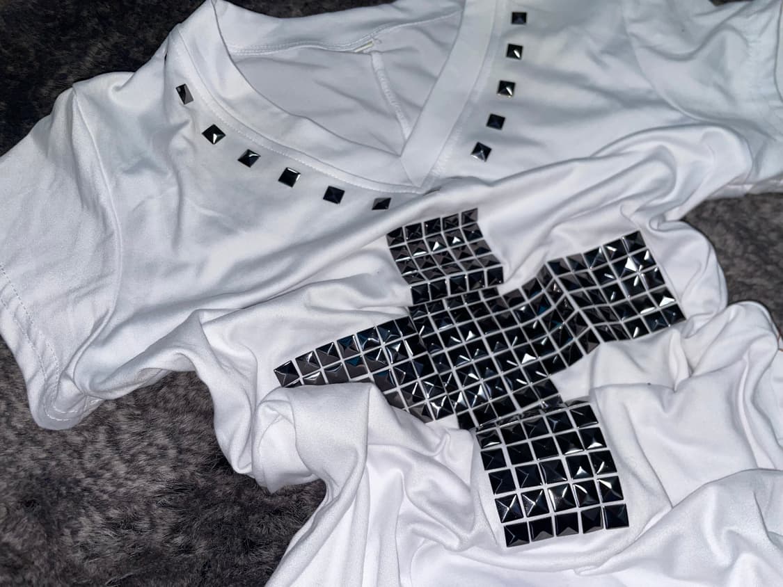 Vintage y2k stud t-shirt wh 상품이미지4